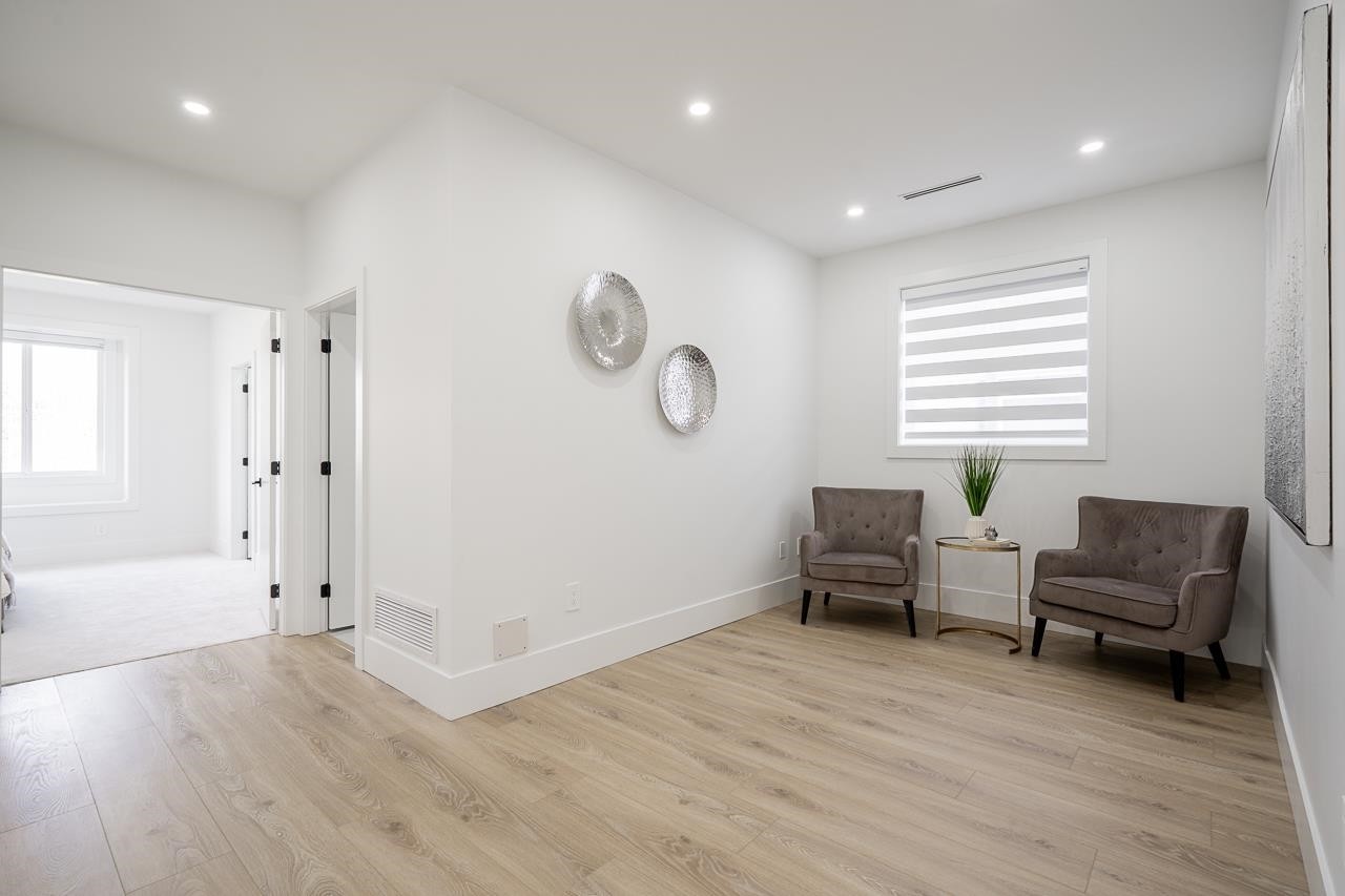 









7515


205

Street,
Langley,




BC
V2Y 1V5

