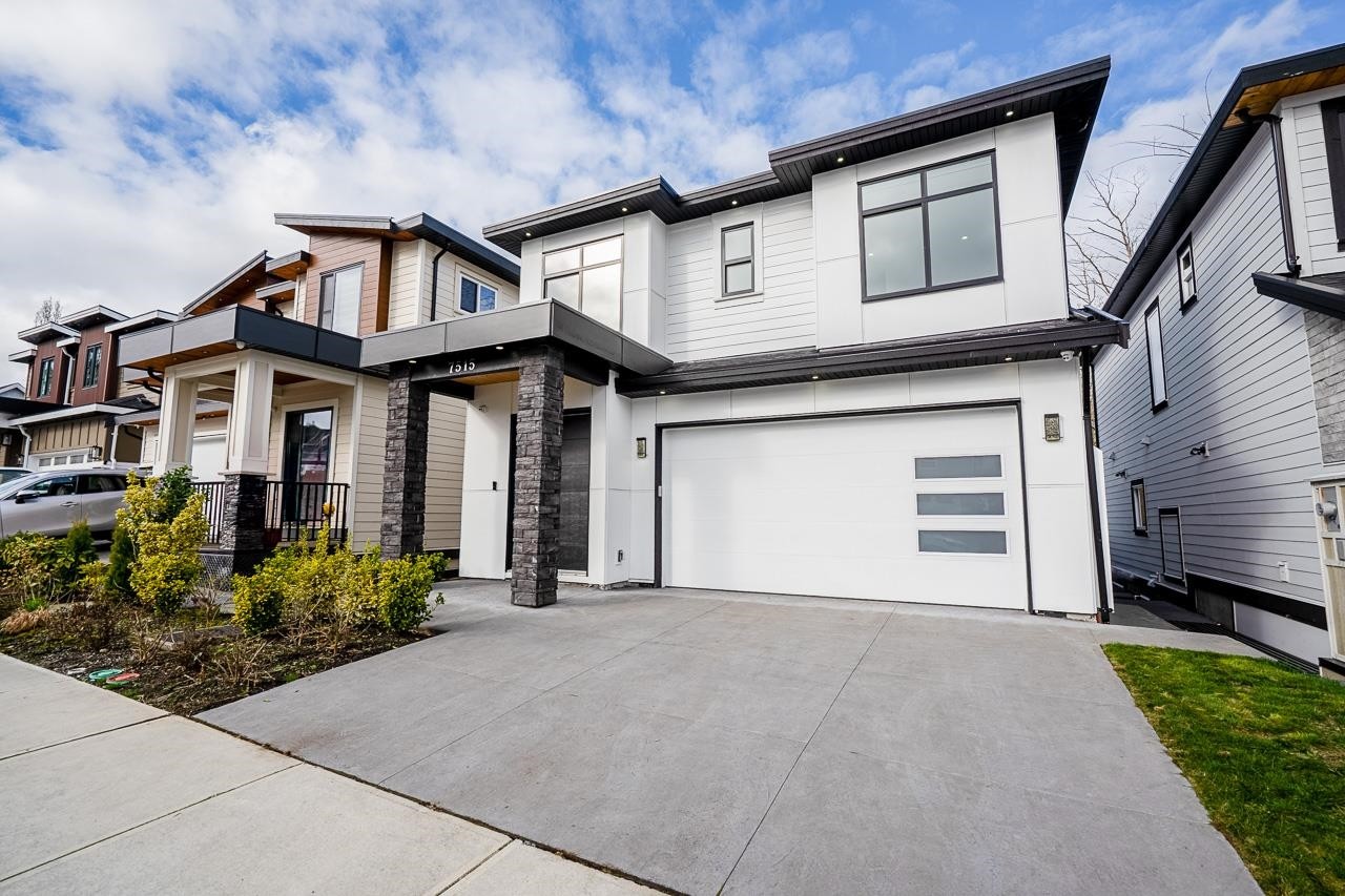 









7515


205

Street,
Langley,




BC
V2Y 1V5

