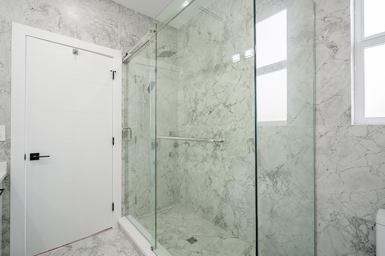 









7515


205

Street,
Langley,




BC
V2Y 1V5

