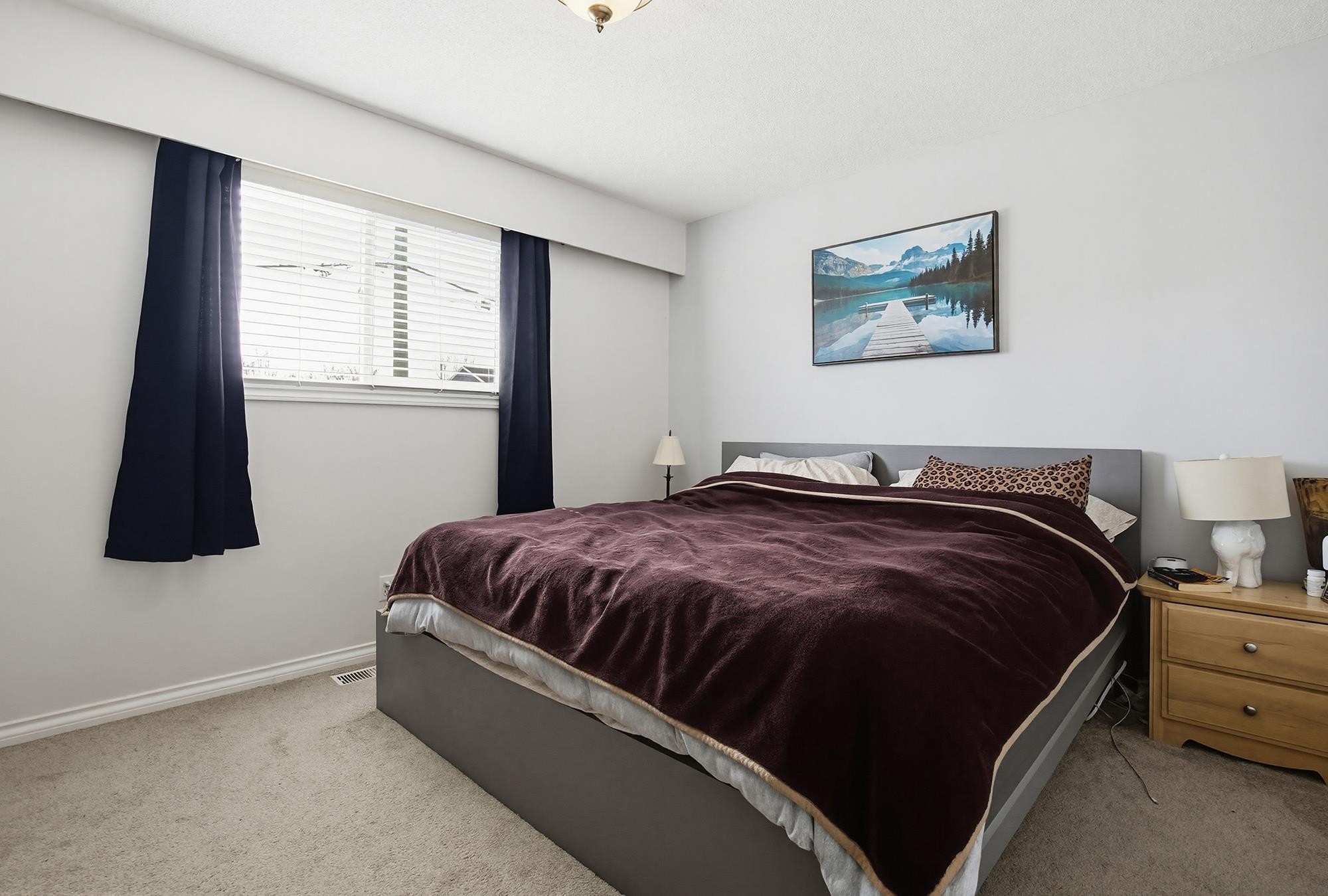 









33359


Whidden

Avenue,
Mission,




BC
V2V 4Z6

