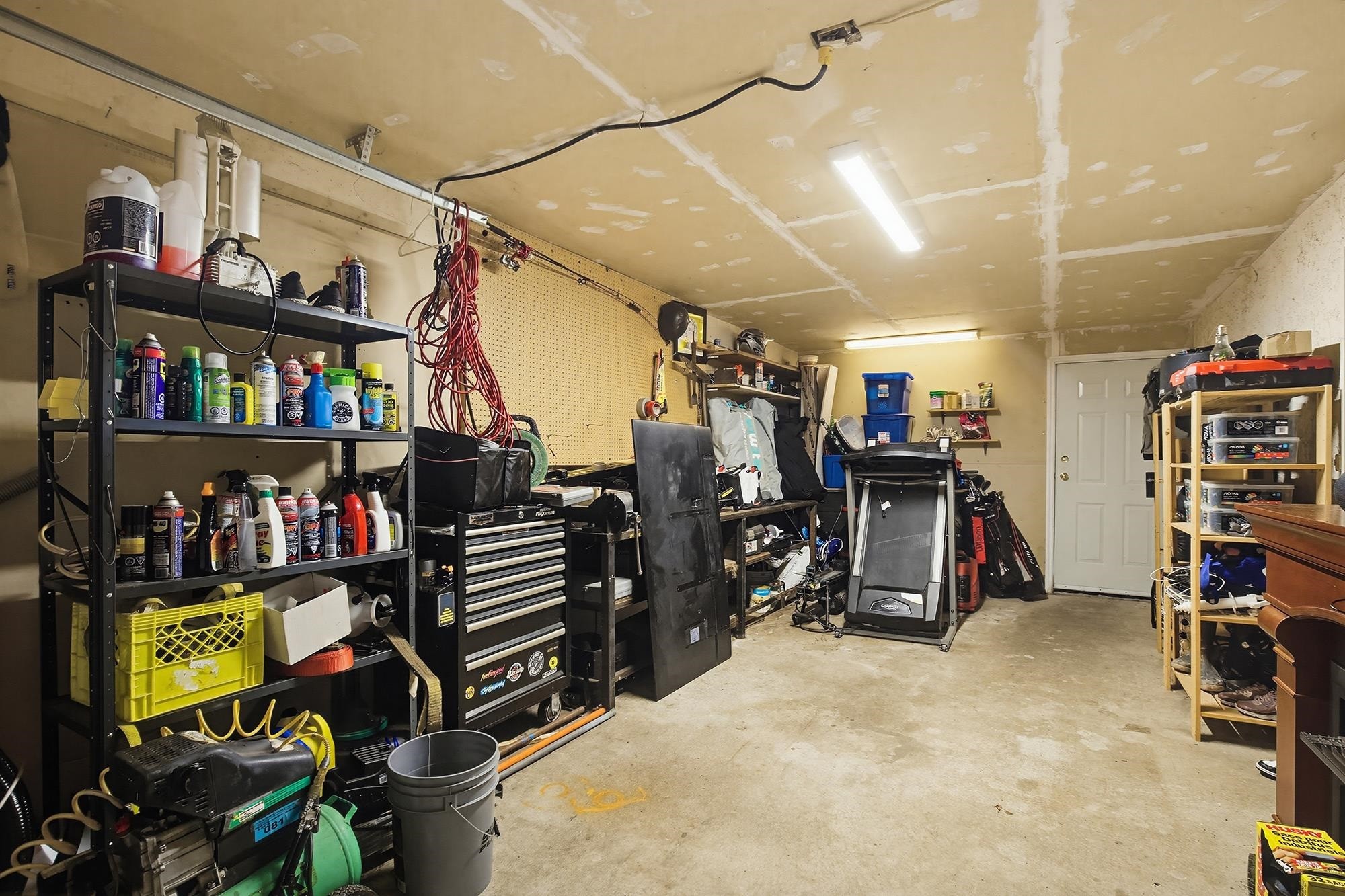 









33359


Whidden

Avenue,
Mission,




BC
V2V 4Z6

