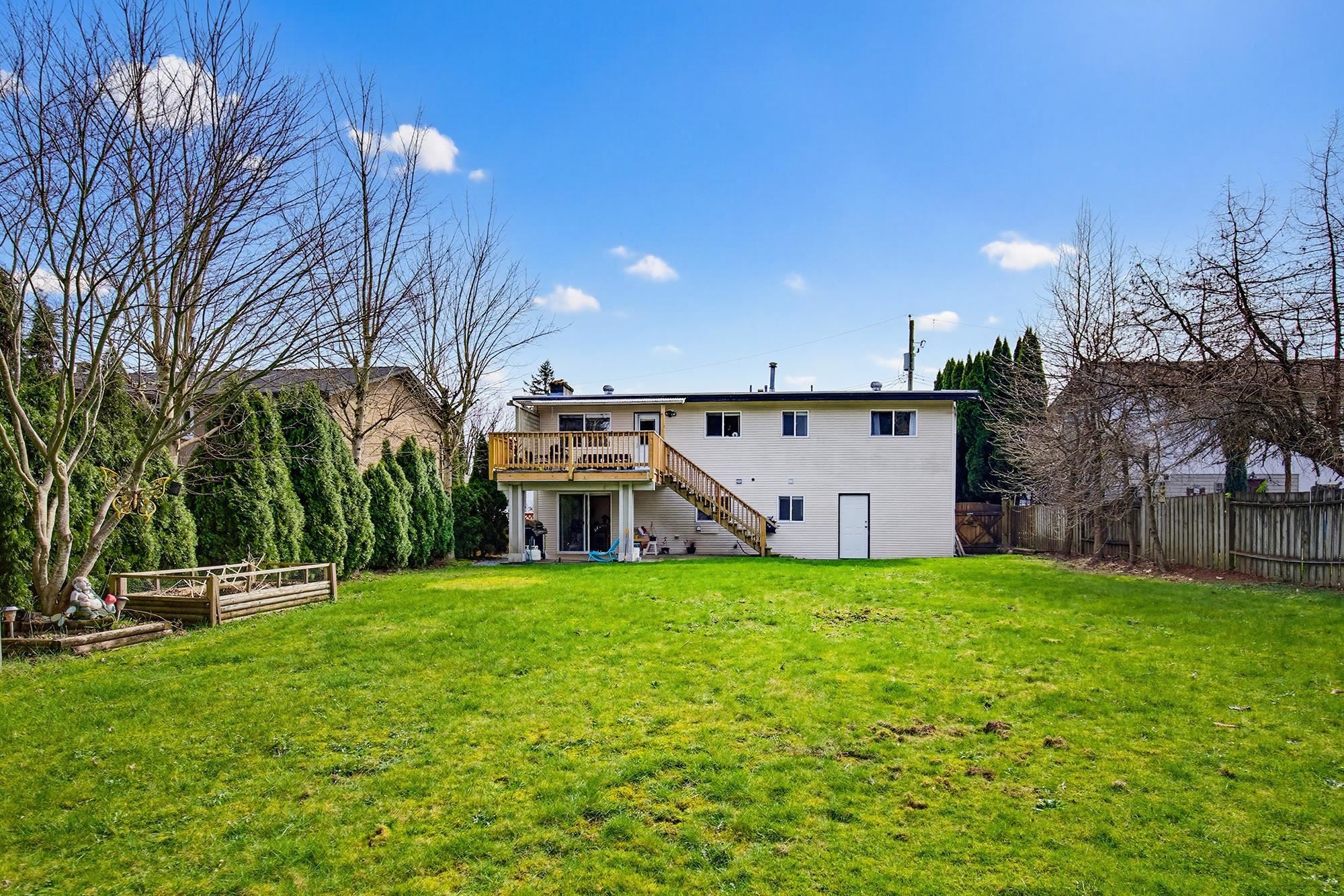 









33359


Whidden

Avenue,
Mission,




BC
V2V 4Z6

