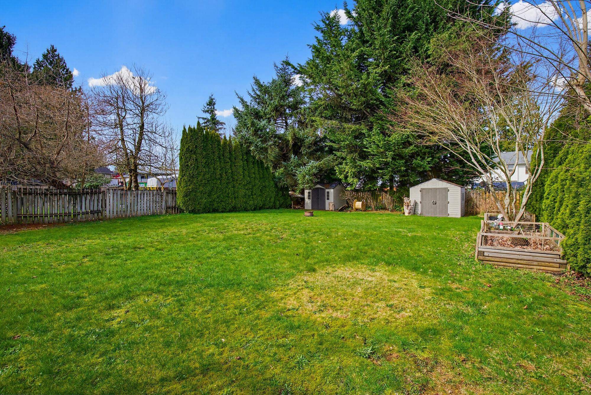 









33359


Whidden

Avenue,
Mission,




BC
V2V 4Z6

