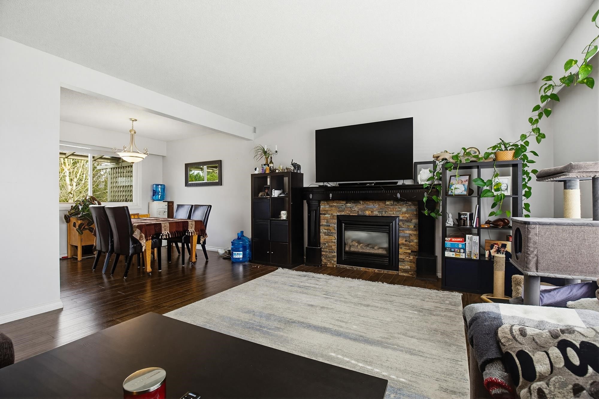 









33359


Whidden

Avenue,
Mission,




BC
V2V 4Z6

