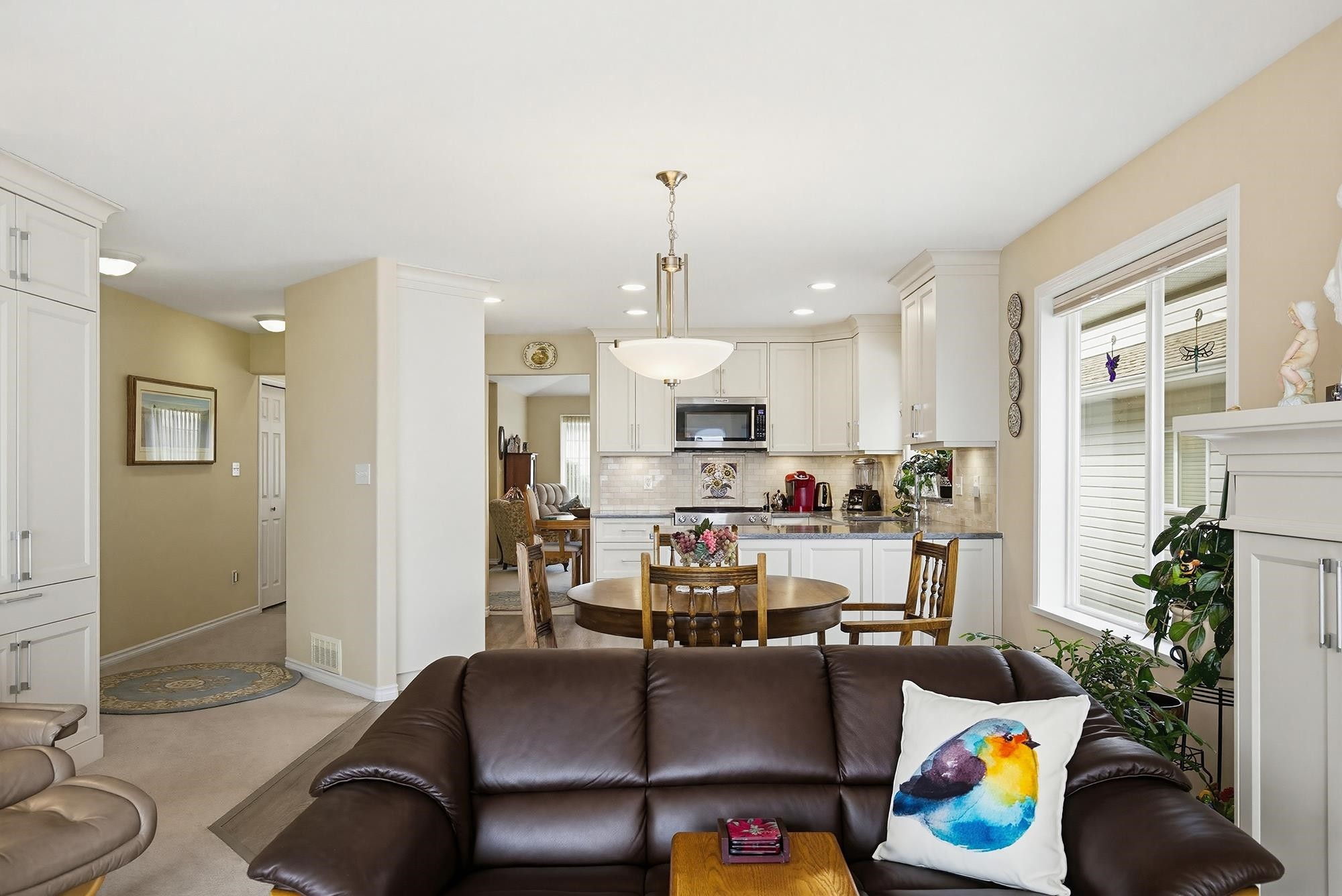 









33772


Grewall

Crescent,
Mission,




BC
V2V 7B7

