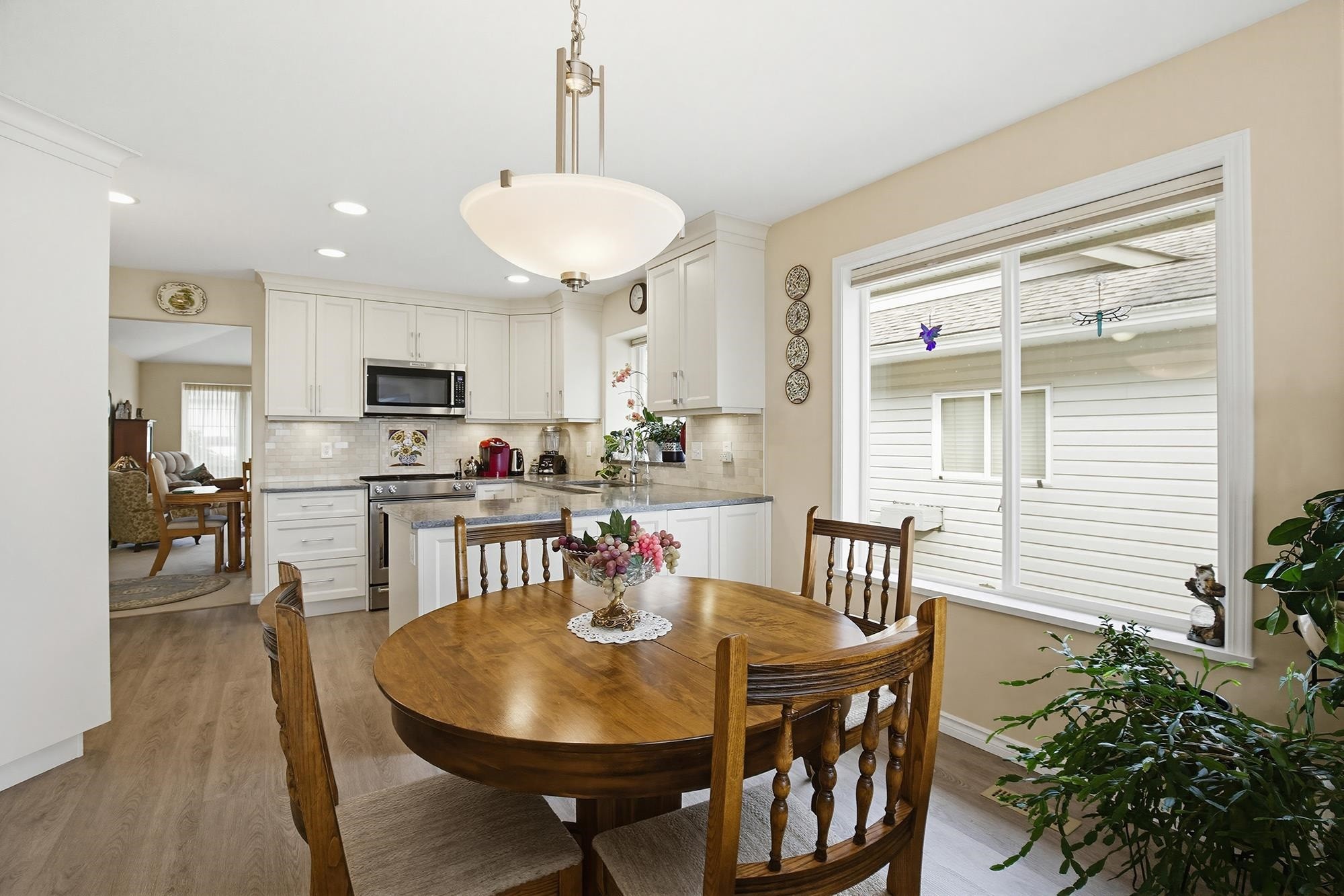 









33772


Grewall

Crescent,
Mission,




BC
V2V 7B7

