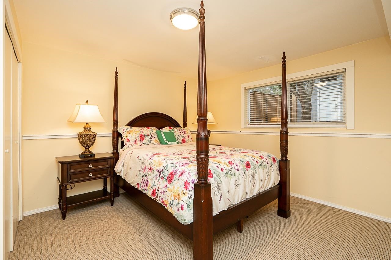 









2140


127a

Street,
Surrey,




BC
V4A 3S9

