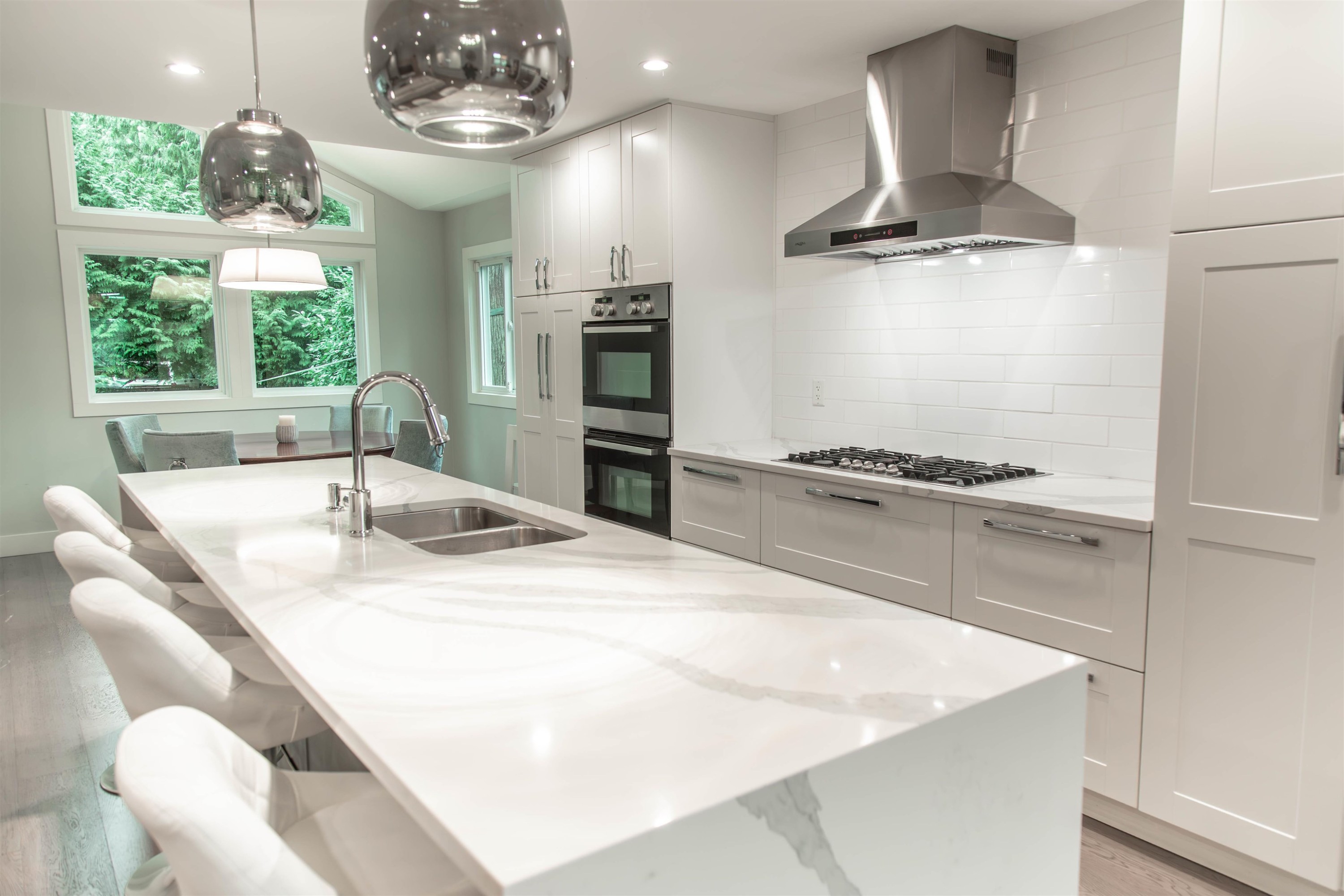 









2140


127a

Street,
Surrey,




BC
V4A 3S9

