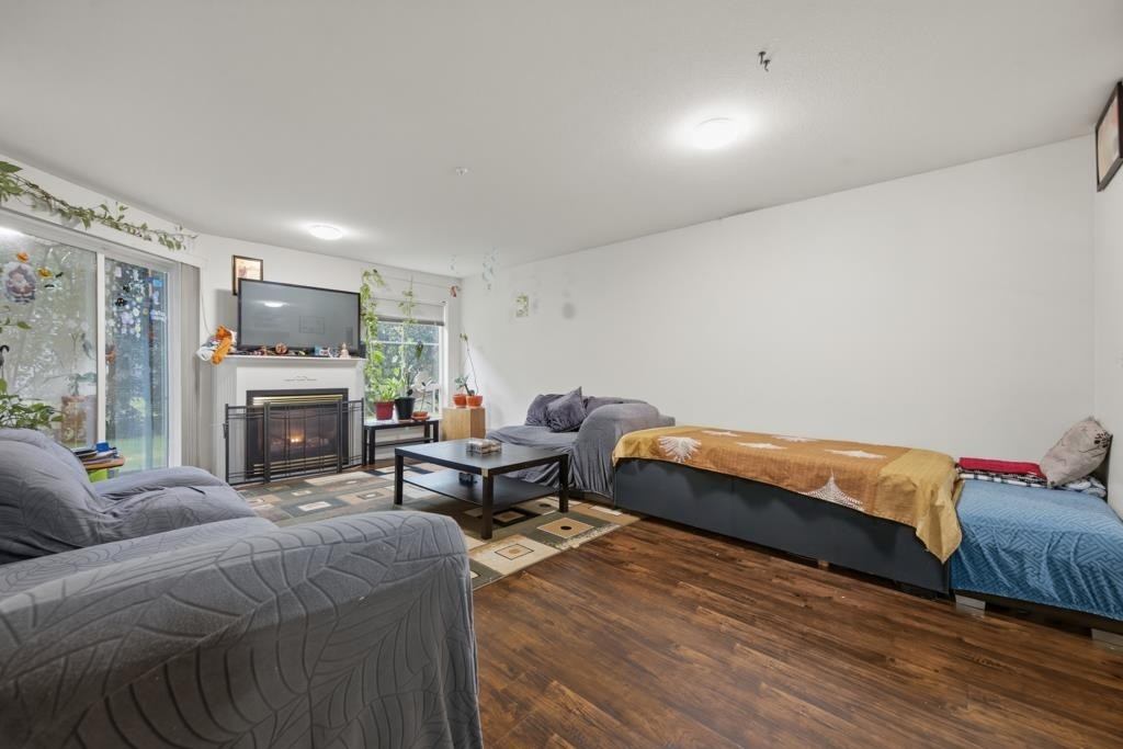 









2435


Center

Street, 107,
Abbotsford,




BC
V2T 2N4

