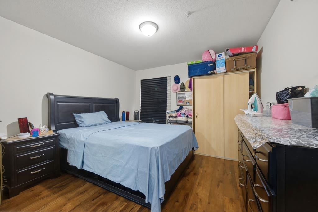 









2435


Center

Street, 107,
Abbotsford,




BC
V2T 2N4

