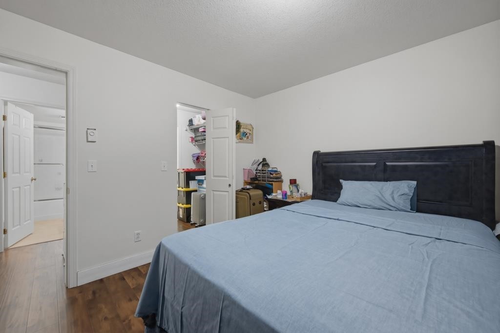 









2435


Center

Street, 107,
Abbotsford,




BC
V2T 2N4

