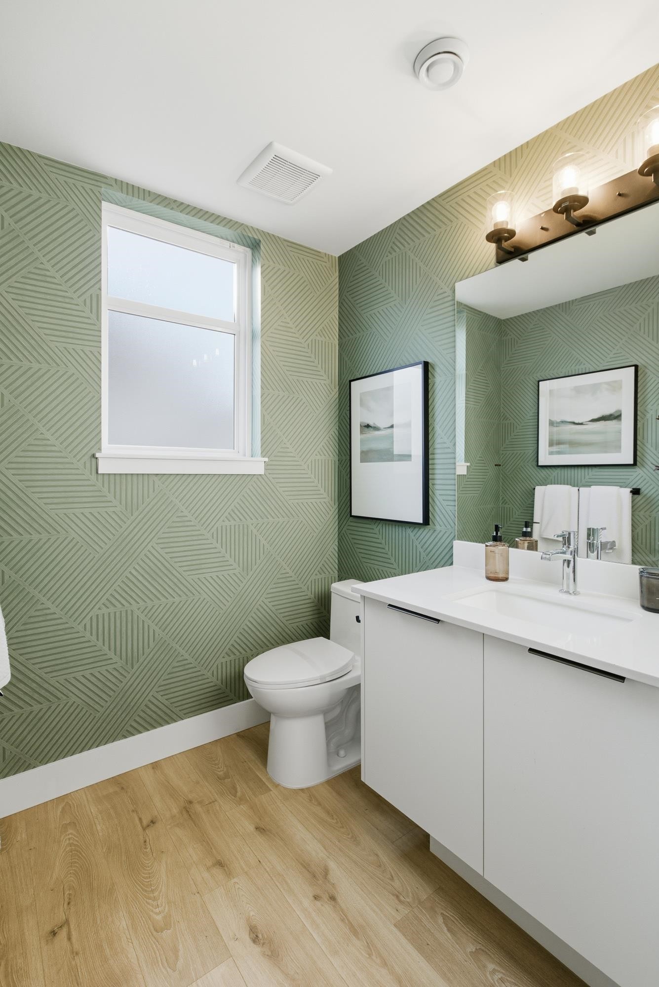 









8430


Nottman

Street, 48,
Mission,




BC
V2V 3W4

