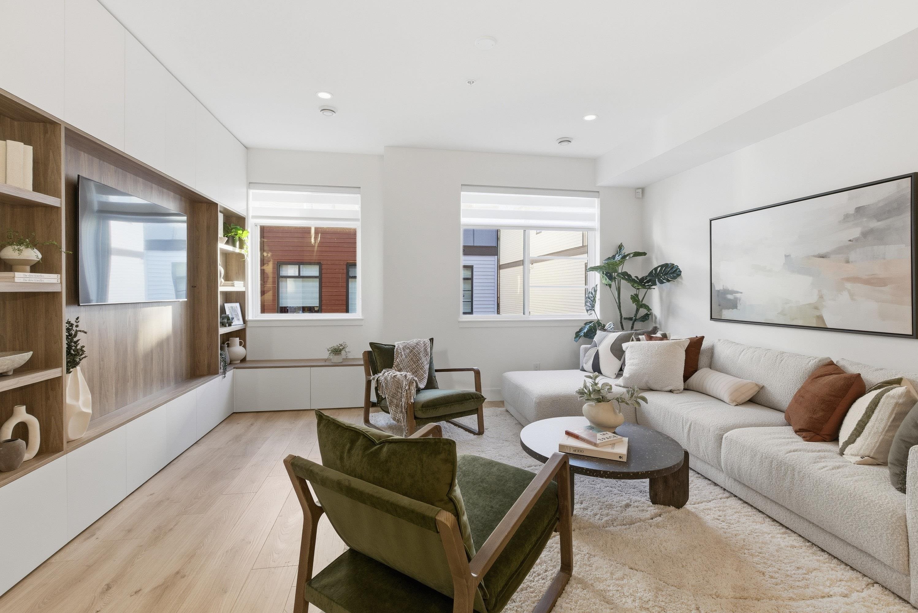 









8430


Nottman

Street, 48,
Mission,




BC
V2V 3W4

