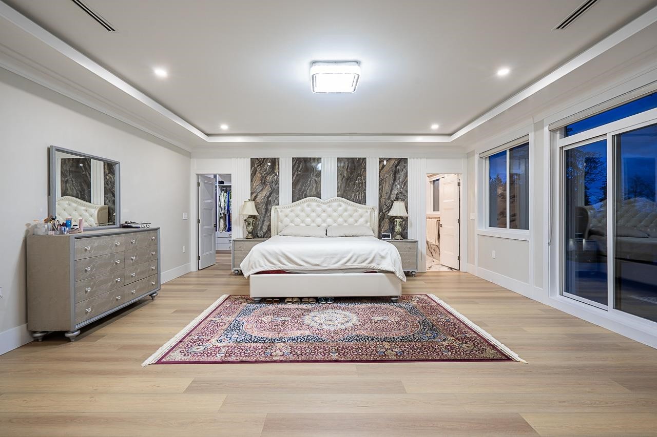 









13110


57

Avenue,
Surrey,




BC
V3X 2Z3

