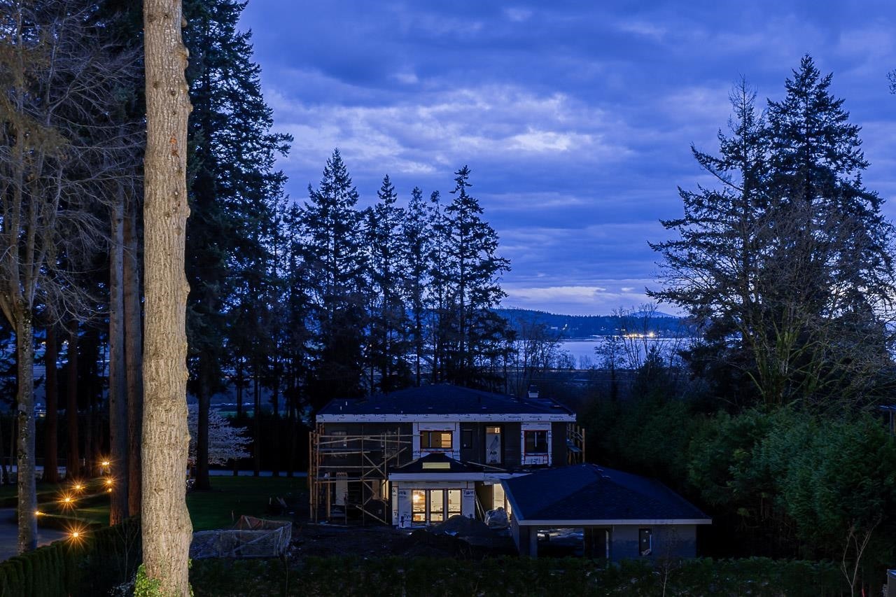 









13110


57

Avenue,
Surrey,




BC
V3X 2Z3

