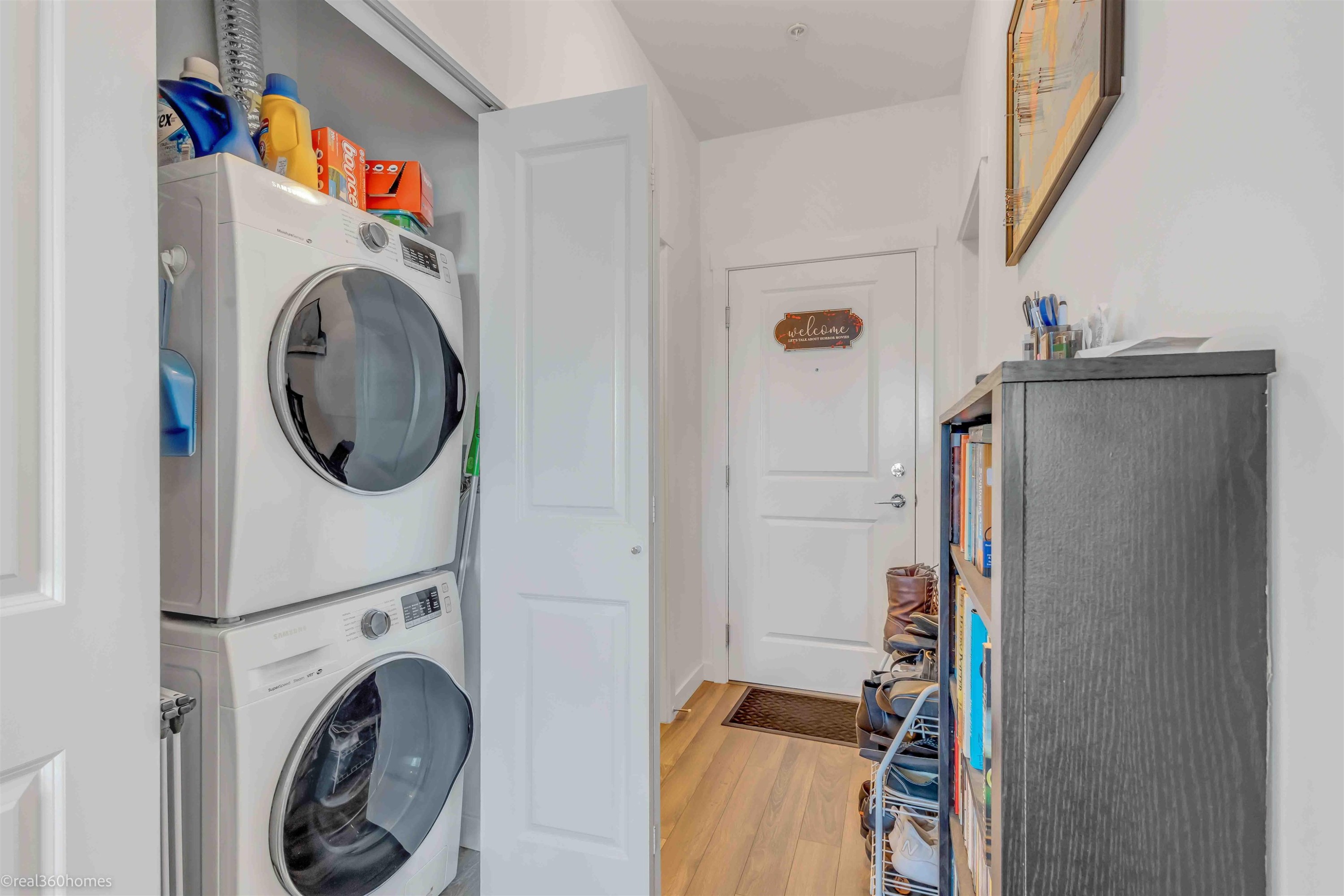 









13623


81a

Avenue, 313,
Surrey,




BC
V3W 3N7

