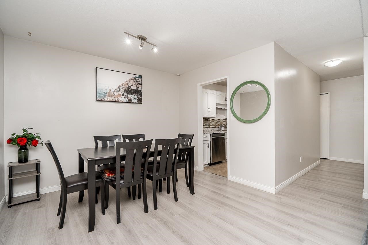 









32124


Tims

Avenue, 107,
Abbotsford,




BC
V2T 2H4

