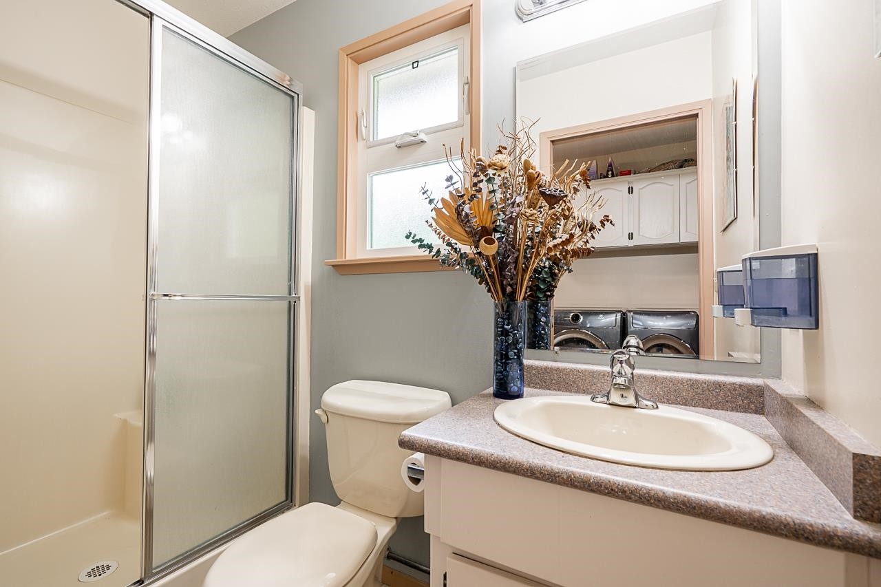 









17895


96

Avenue,
Surrey,




BC
V4N 4A9

