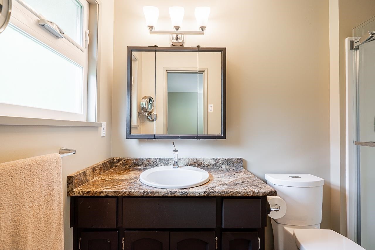 









17895


96

Avenue,
Surrey,




BC
V4N 4A9

