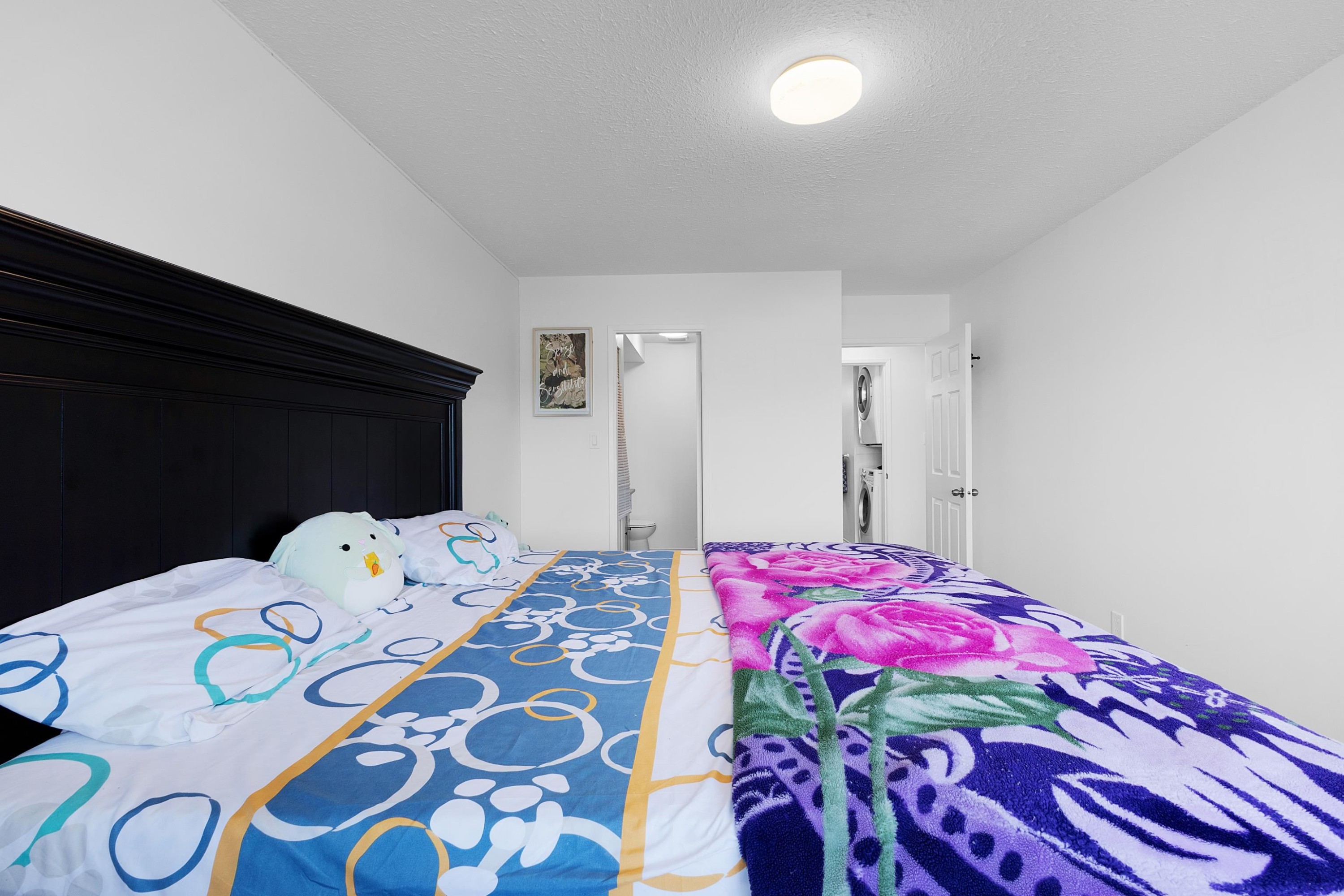 









3043


270

Street, 205,
Langley,




BC
V4W 3M2

