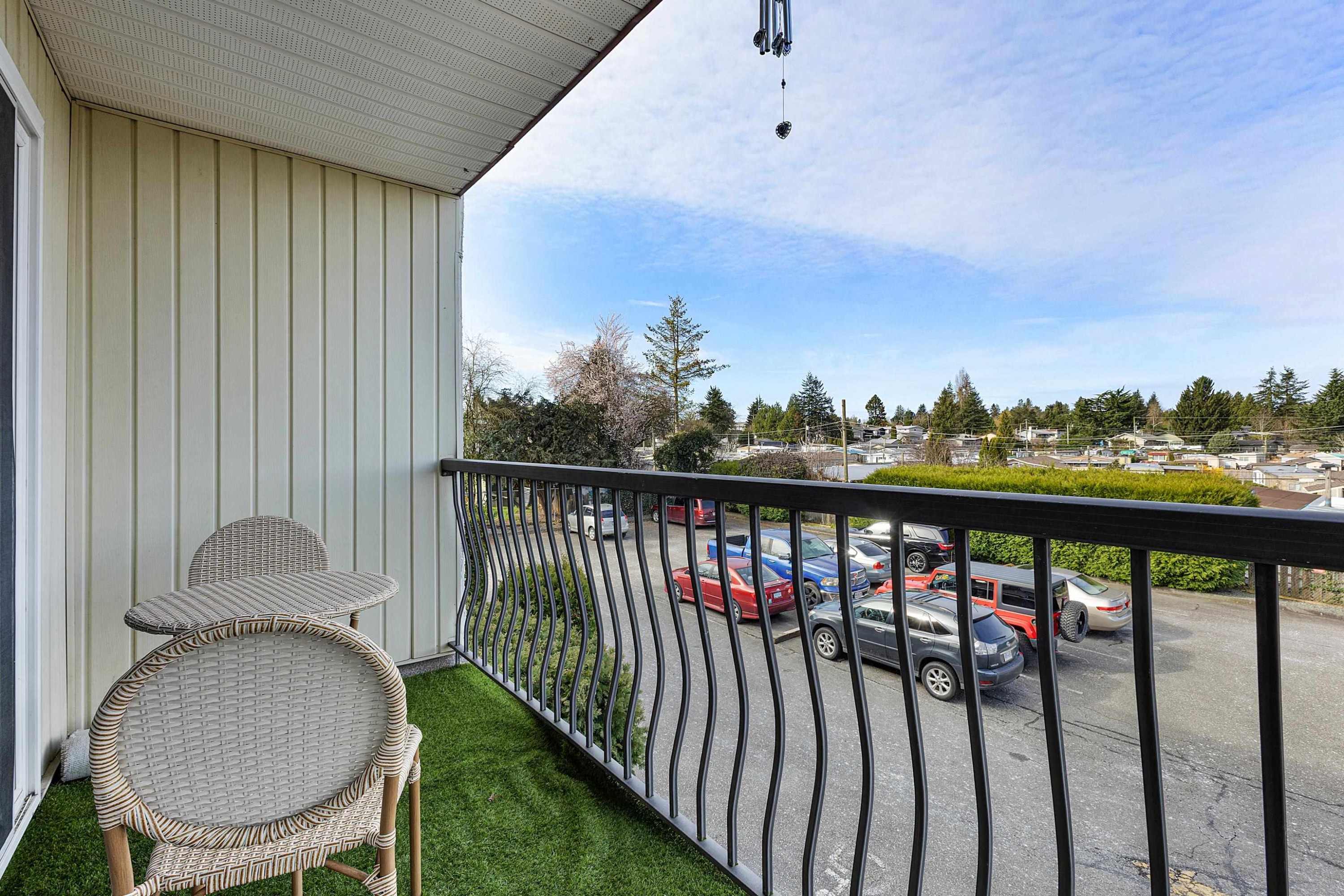 









3043


270

Street, 205,
Langley,




BC
V4W 3M2

