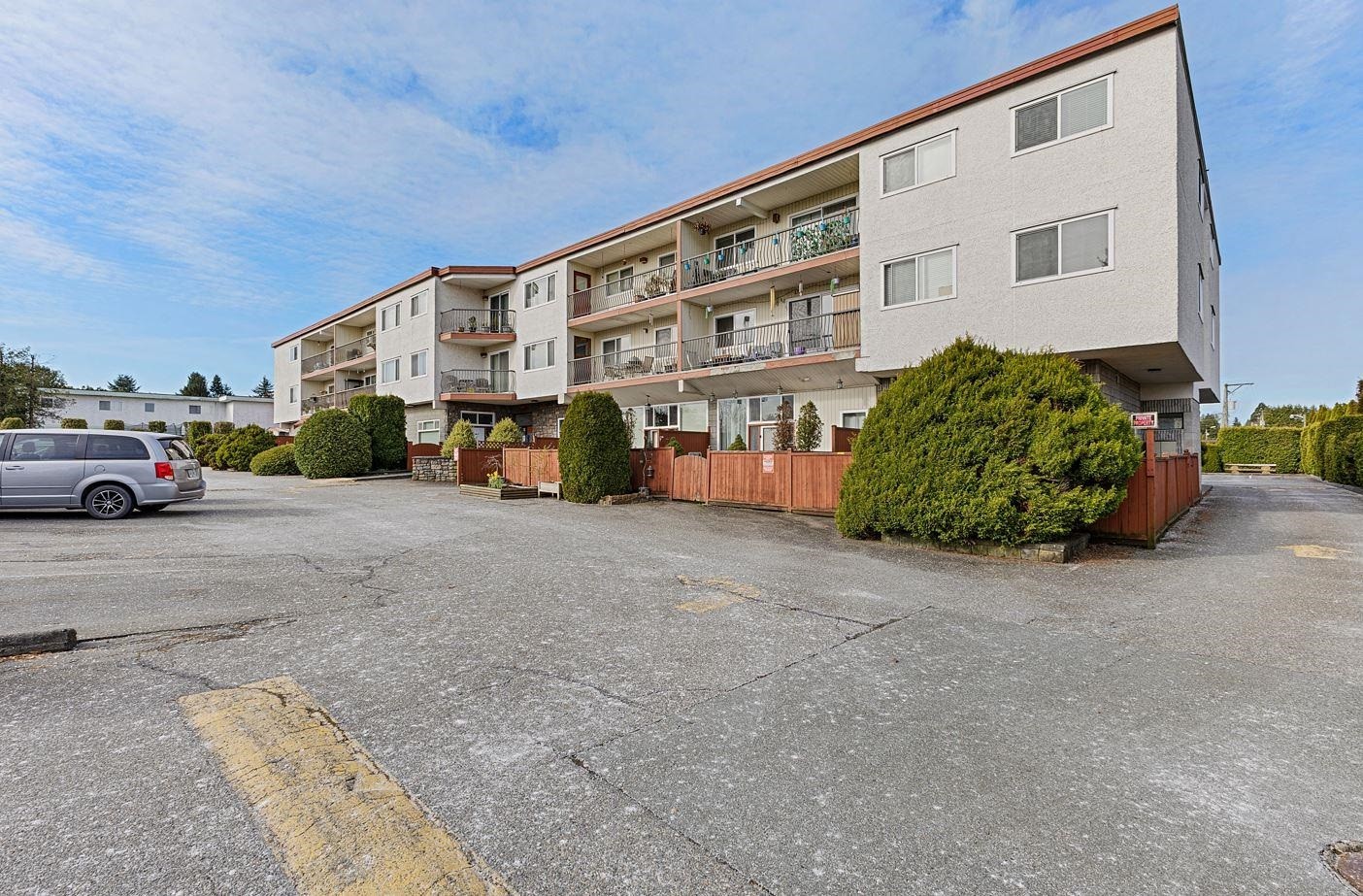 









3043


270

Street, 205,
Langley,




BC
V4W 3M2

