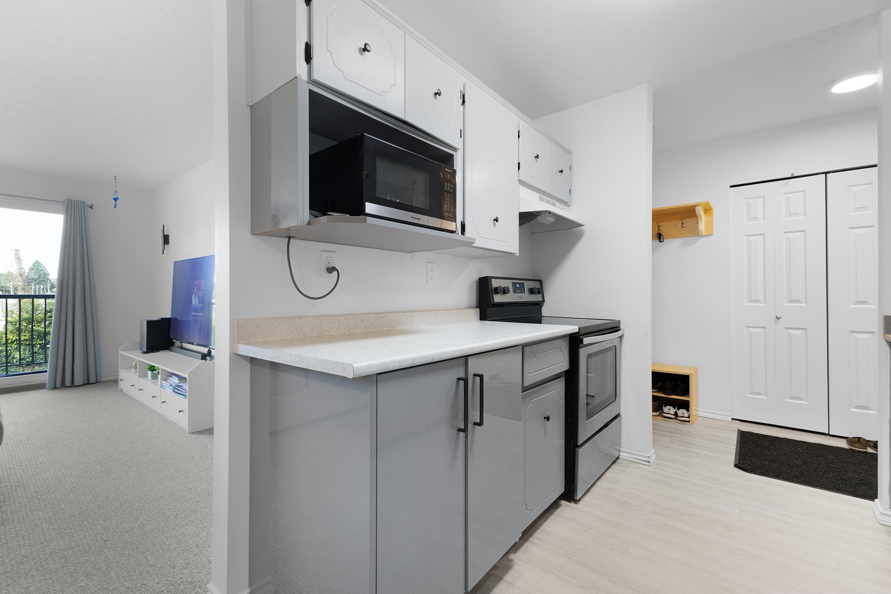 









3043


270

Street, 205,
Langley,




BC
V4W 3M2

