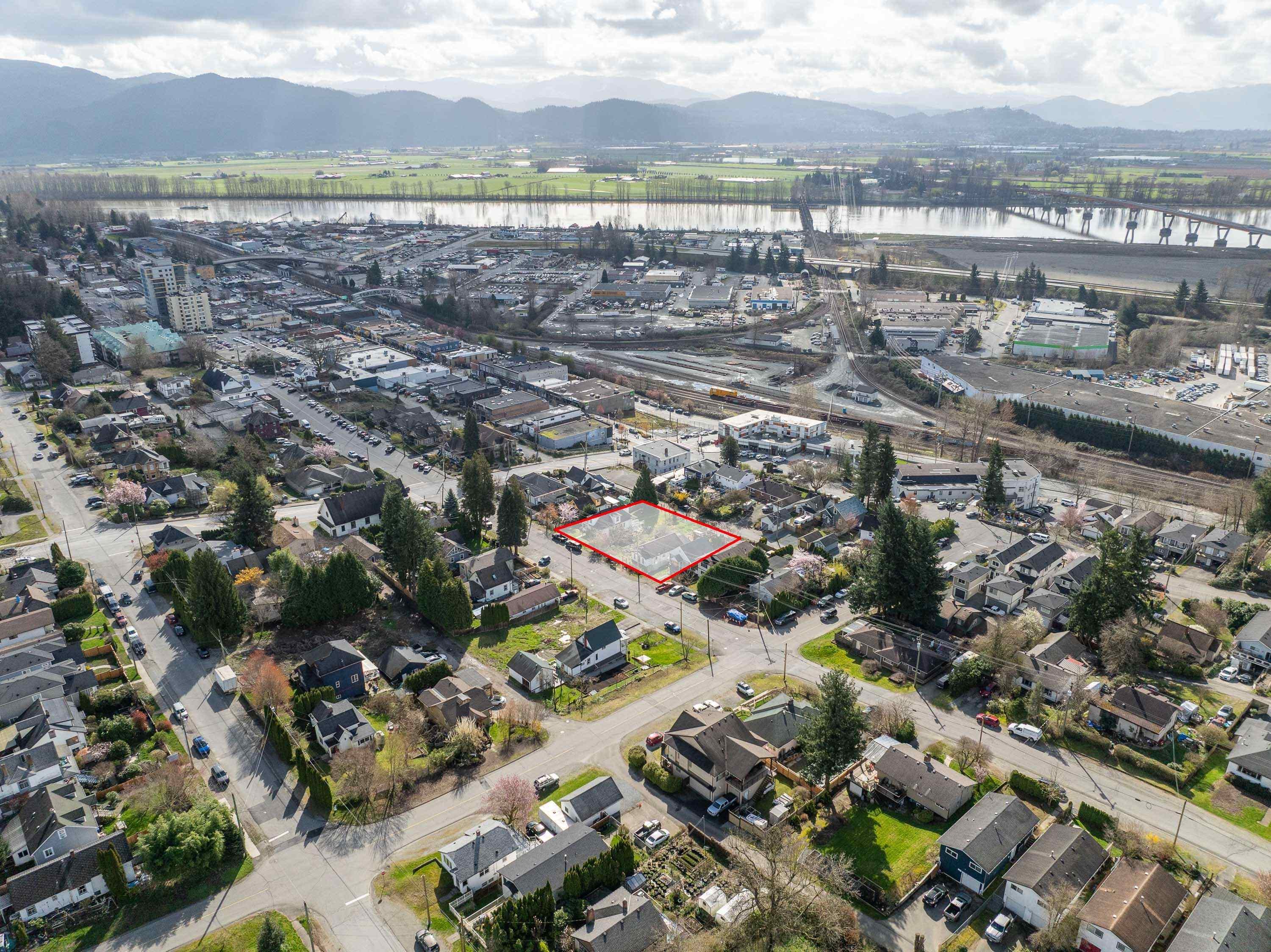 









32972


2

Avenue,
Mission,







BC
V2V 1J5


