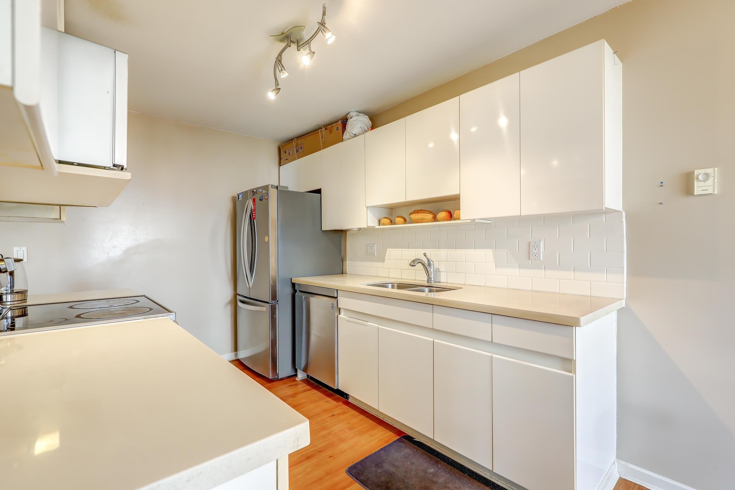 









14980


101a

Avenue, 210,
Surrey,




BC
V3R 0T1

