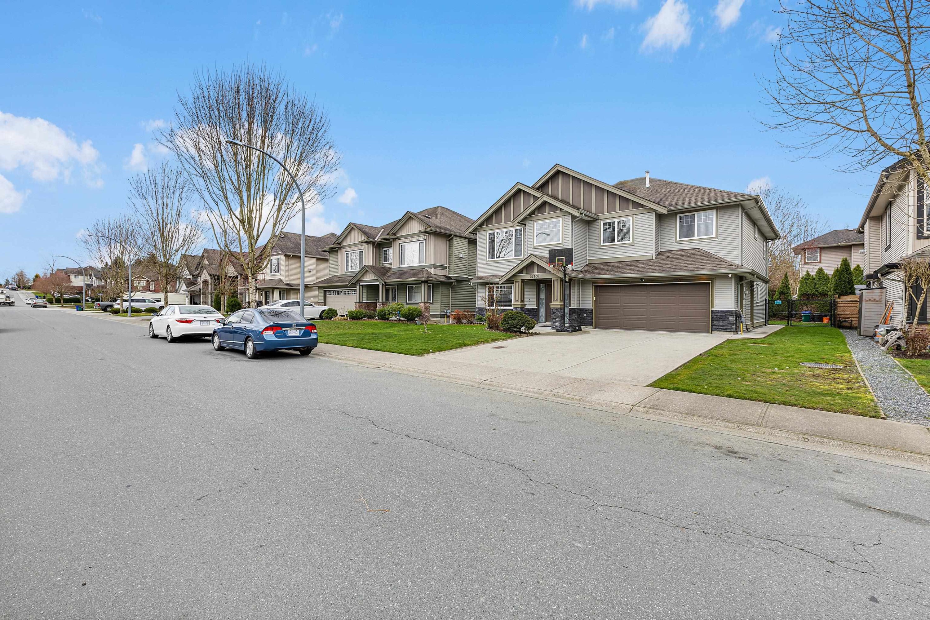 









32460


Mitchell

Avenue,
Mission,




BC
V4S 0B2

