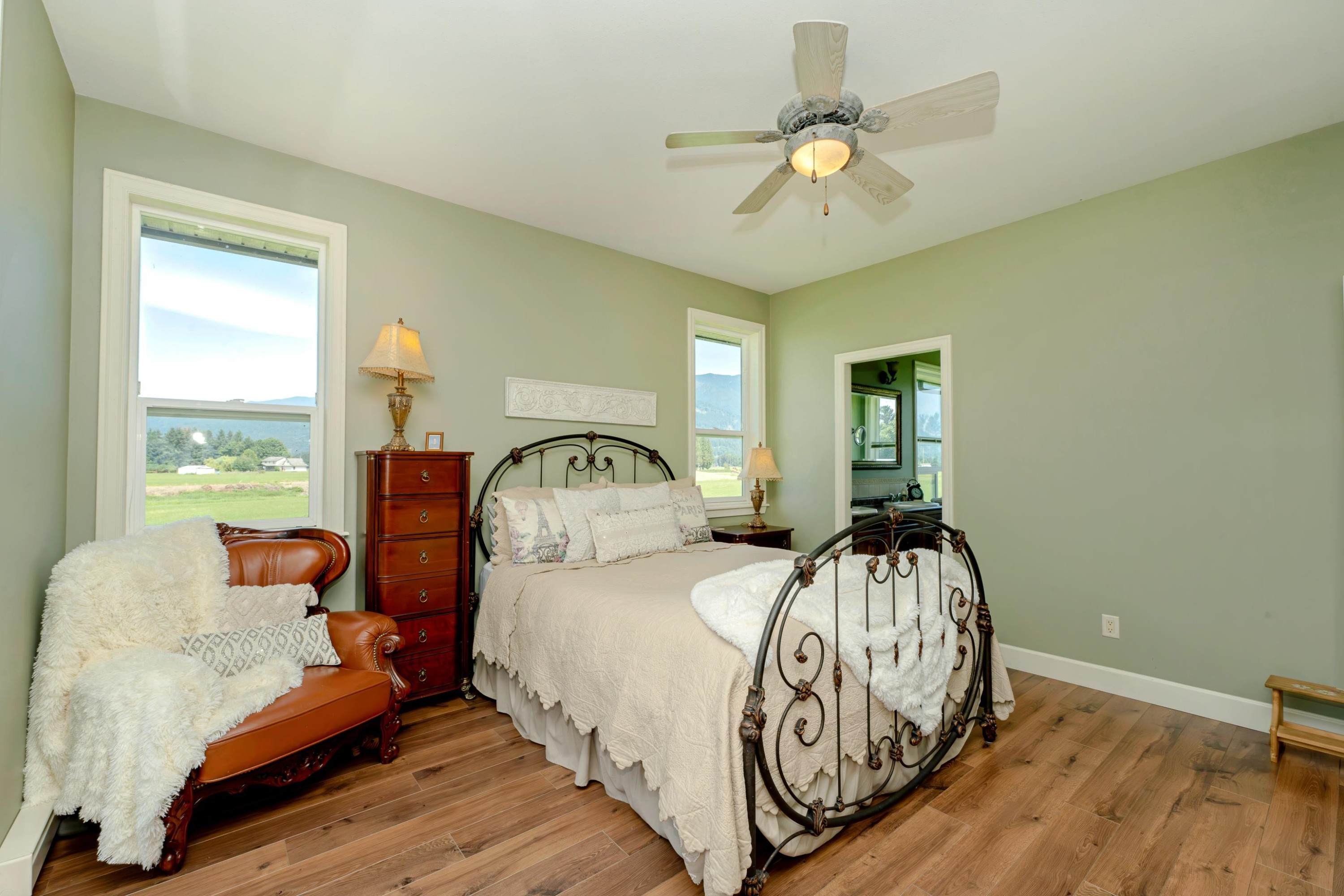 









41525


Bovington

Road,
Mission,




BC
V0M 1G0

