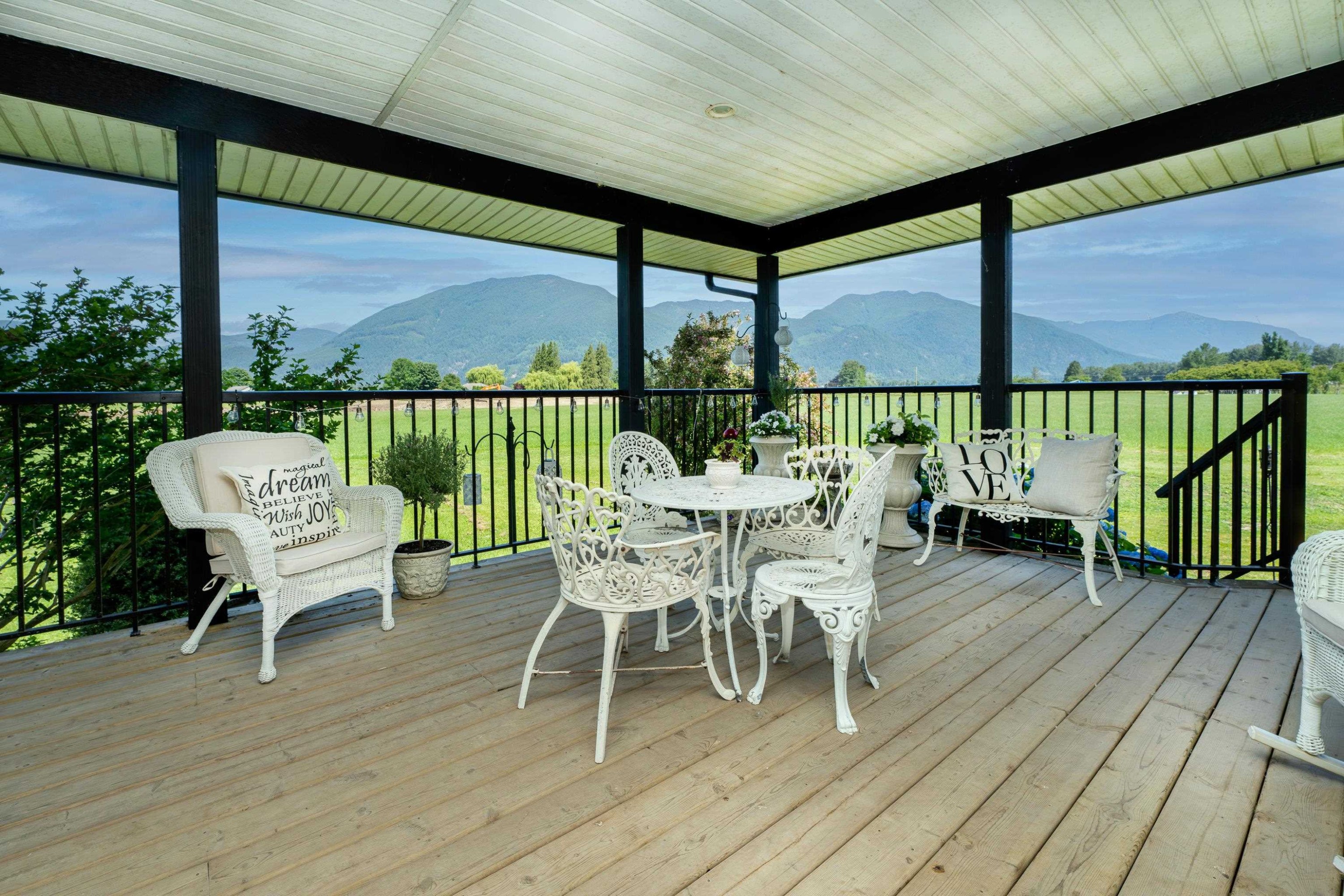 









41525


Bovington

Road,
Mission,




BC
V0M 1G0

