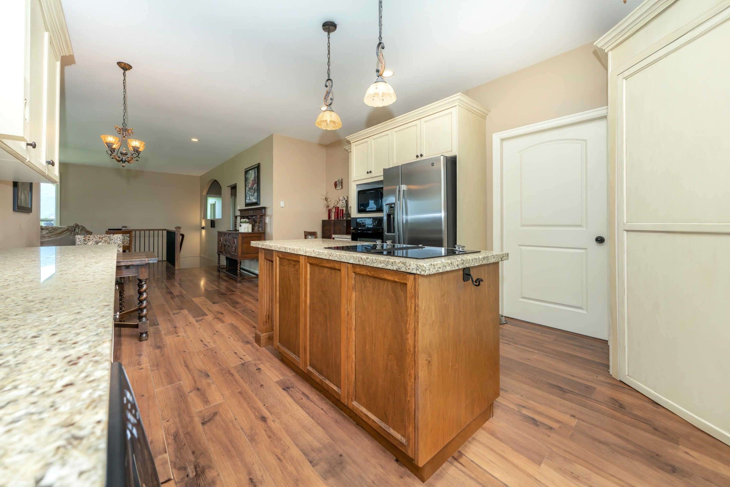 









41525


Bovington

Road,
Mission,




BC
V0M 1G0

