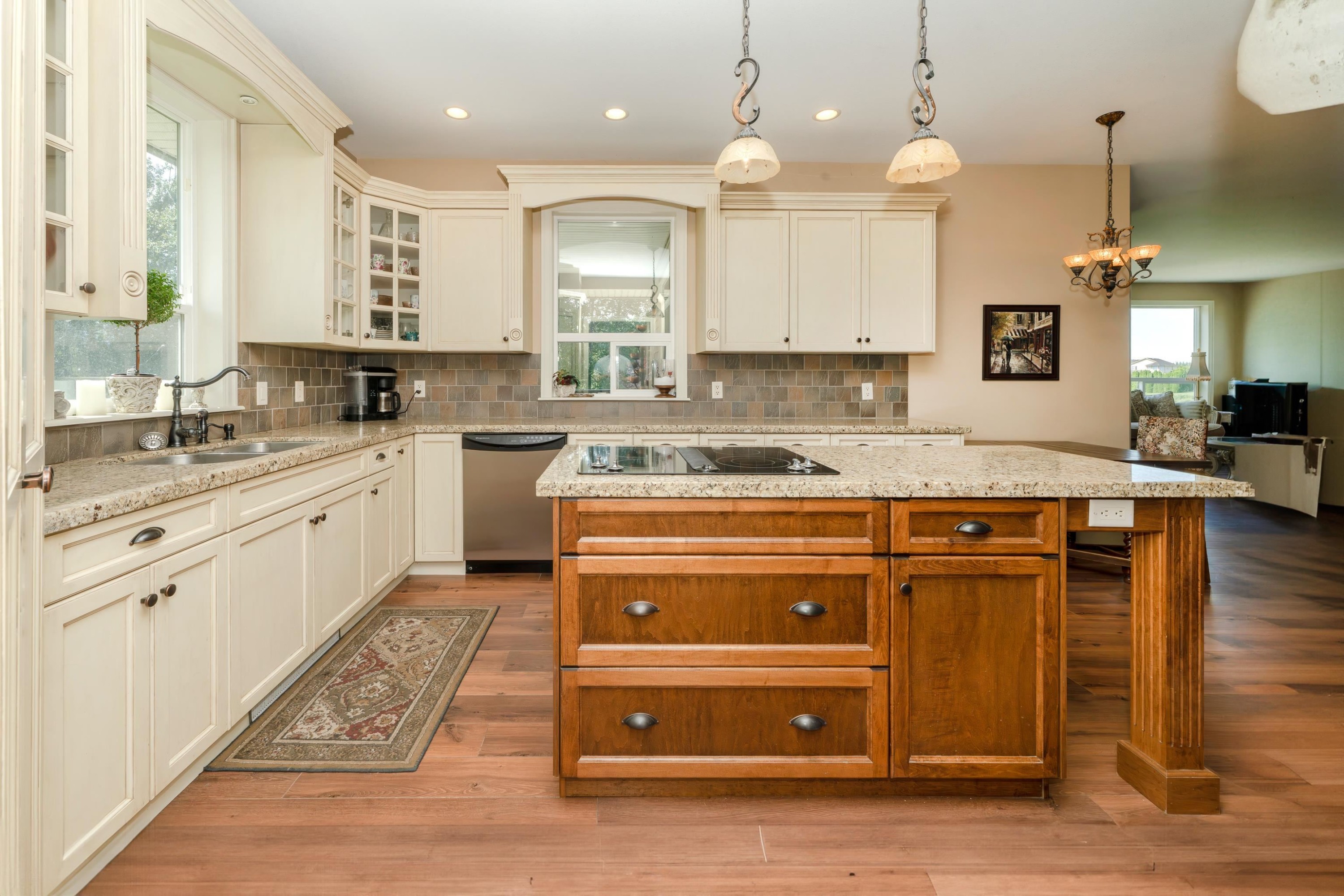 









41525


Bovington

Road,
Mission,




BC
V0M 1G0

