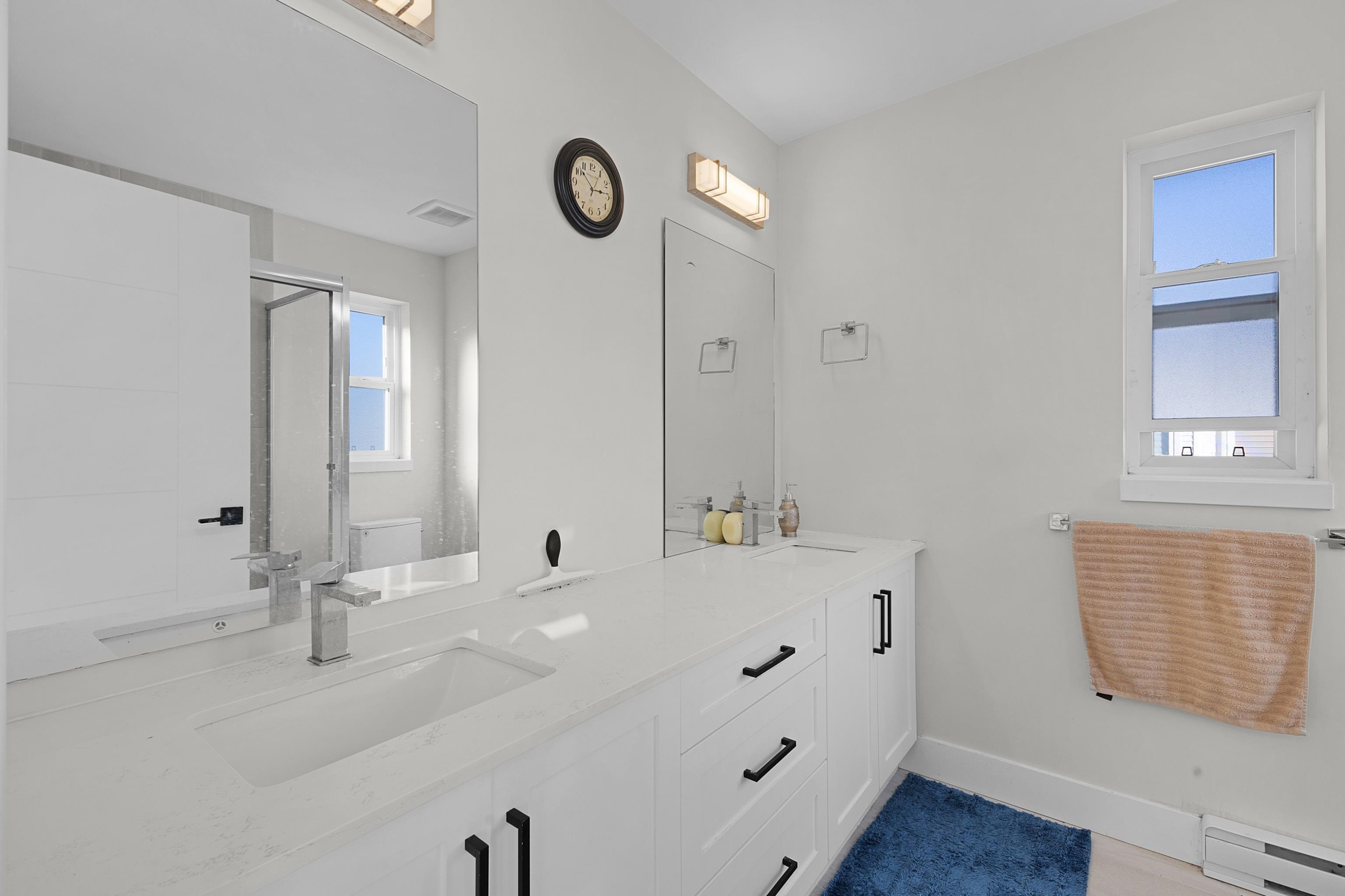 









2033


Mckenzie

Road, 13,
Abbotsford,




BC
V2S 3Z6

