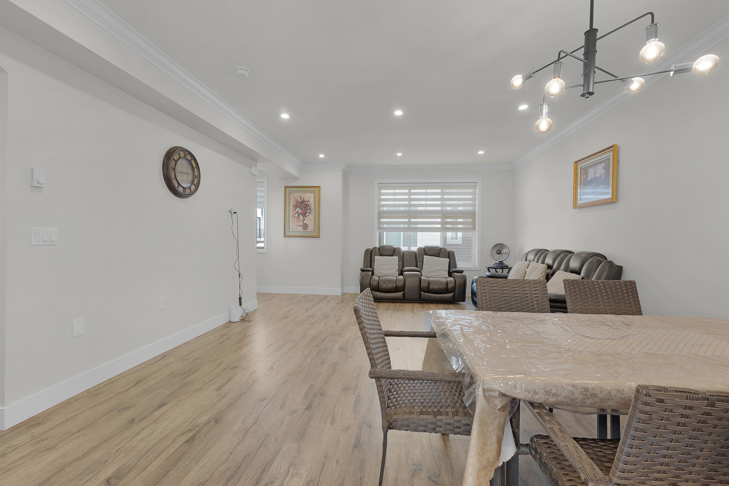 









2033


Mckenzie

Road, 13,
Abbotsford,




BC
V2S 3Z6

