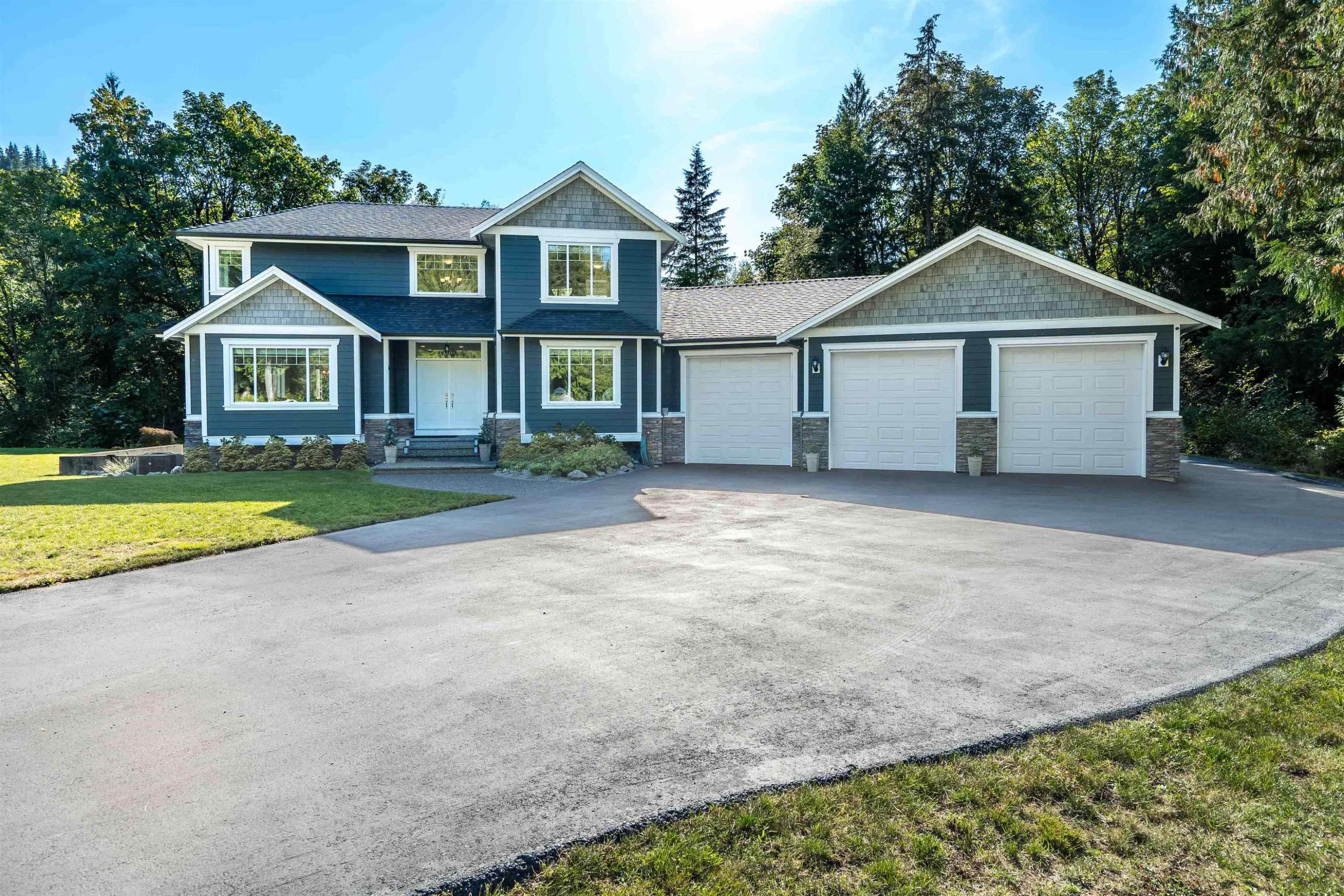 









36398


Cascade Ridge

Drive,
Mission,




BC
V2V 7G9

