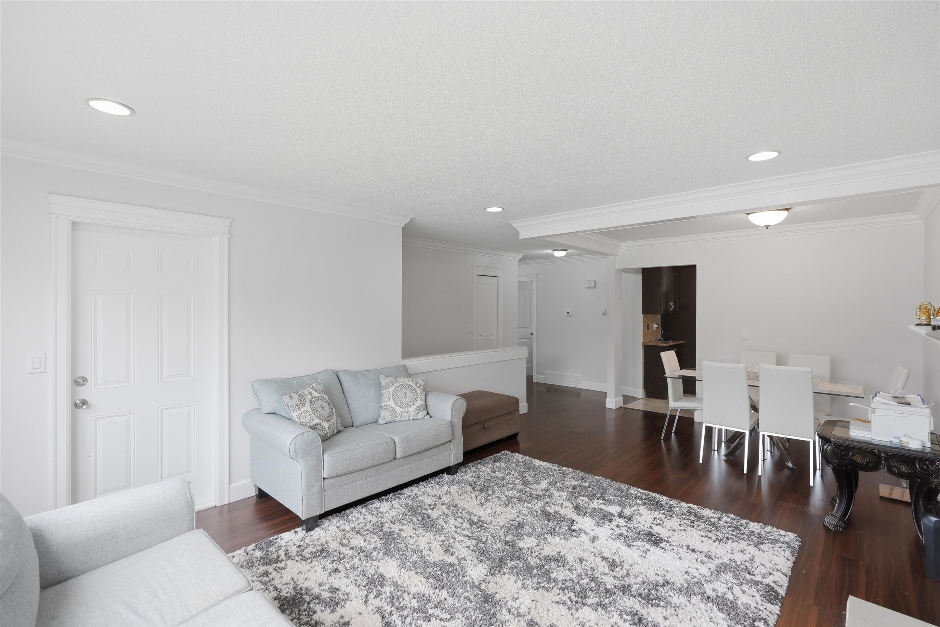 









8081


112

Street,
Delta,




BC
V4C 4W4

