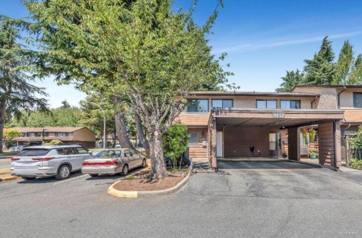 









9452


Prince Charles

Boulevard, 256,
Surrey,




BC
V3V 1S6

