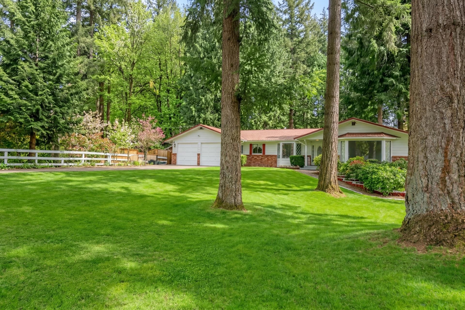 









4257


199a

Street,
Langley,




BC
V3A 4V5

