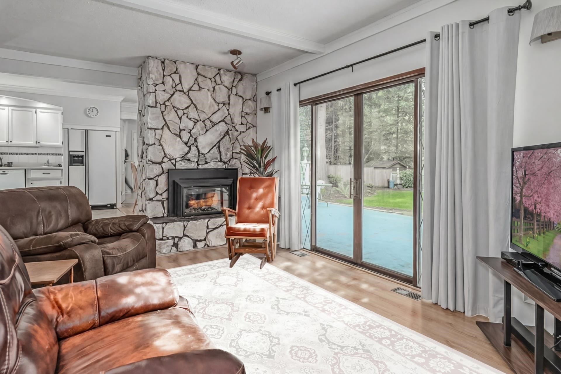 









4257


199a

Street,
Langley,




BC
V3A 4V5

