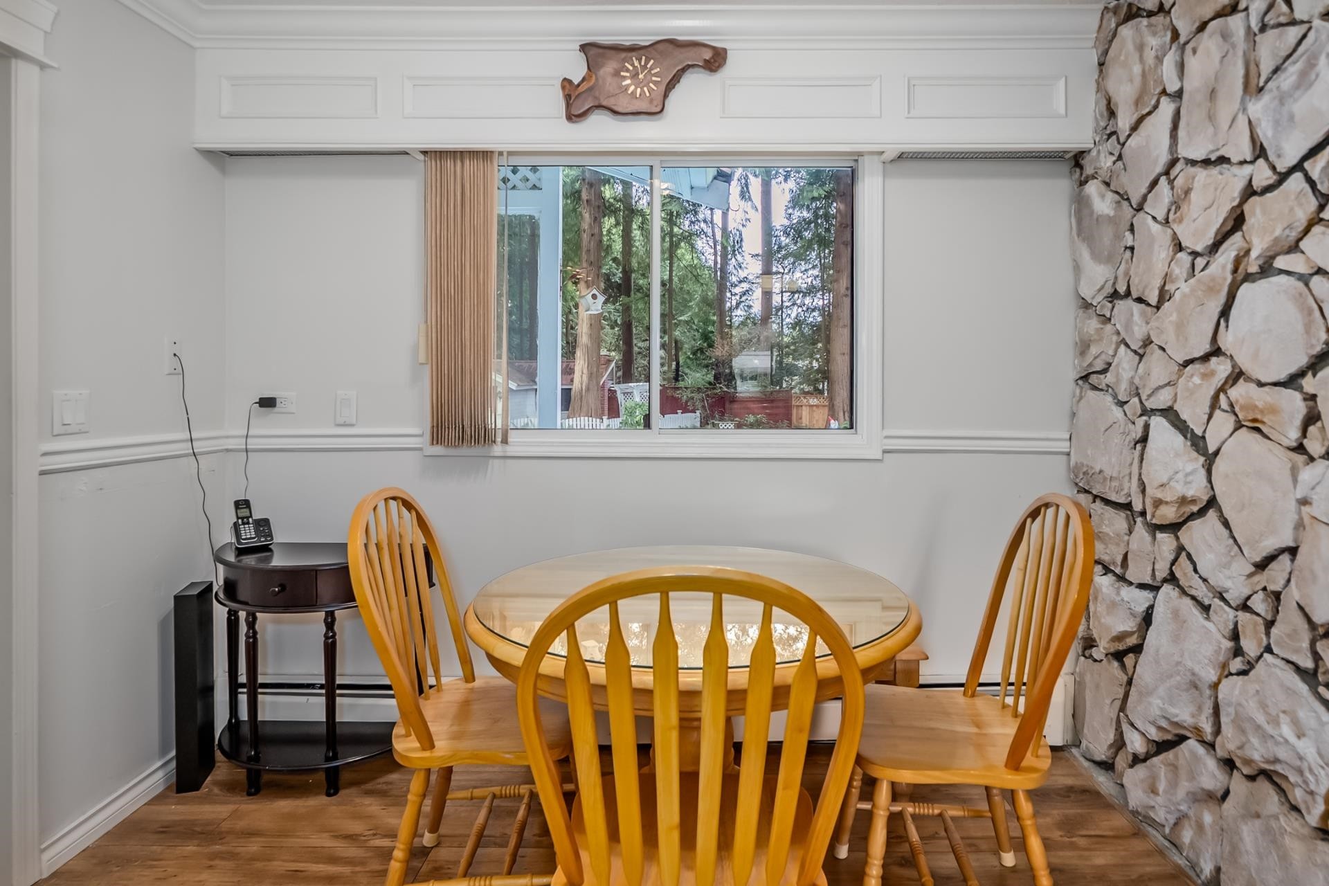 









4257


199a

Street,
Langley,




BC
V3A 4V5

