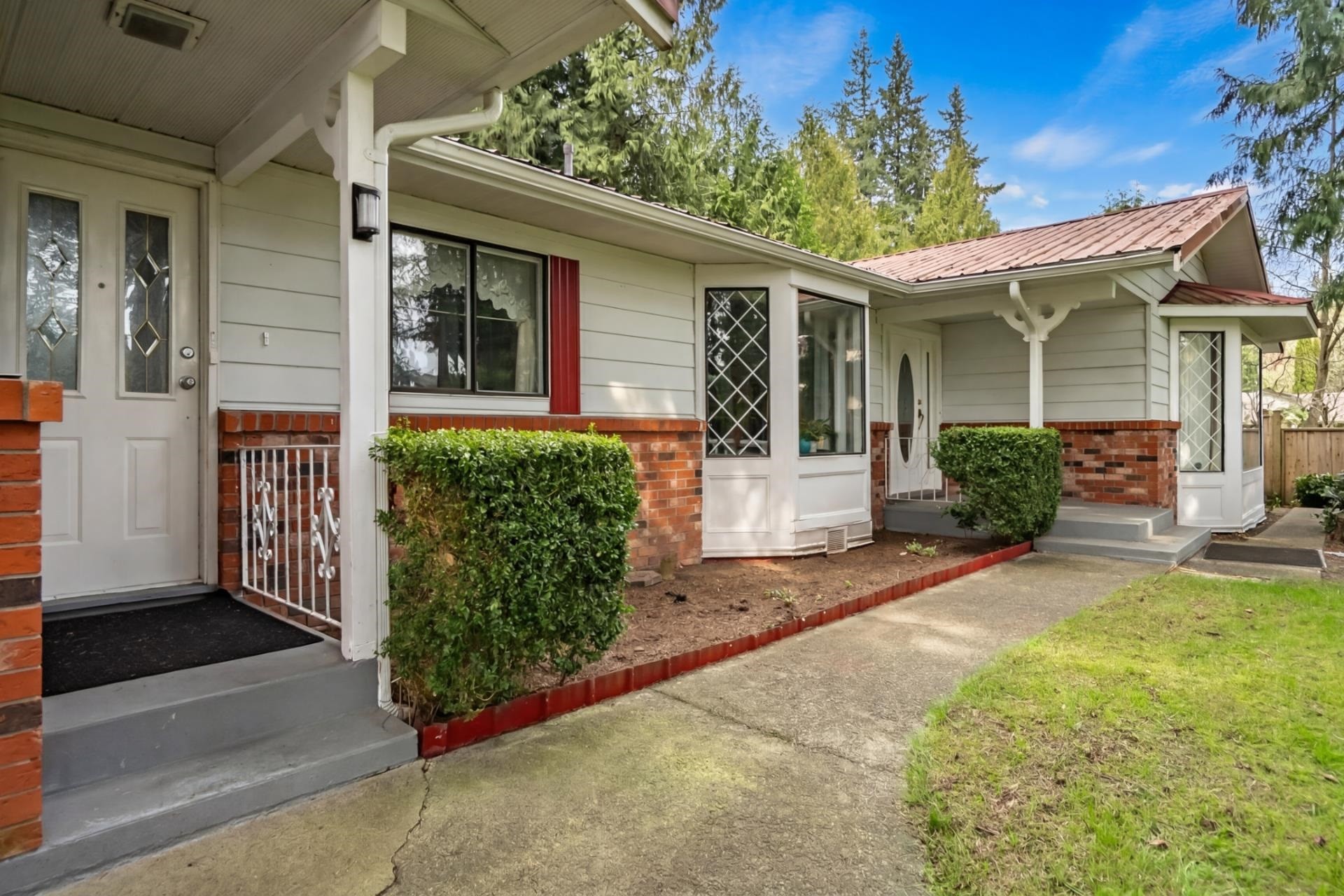 









4257


199a

Street,
Langley,




BC
V3A 4V5

