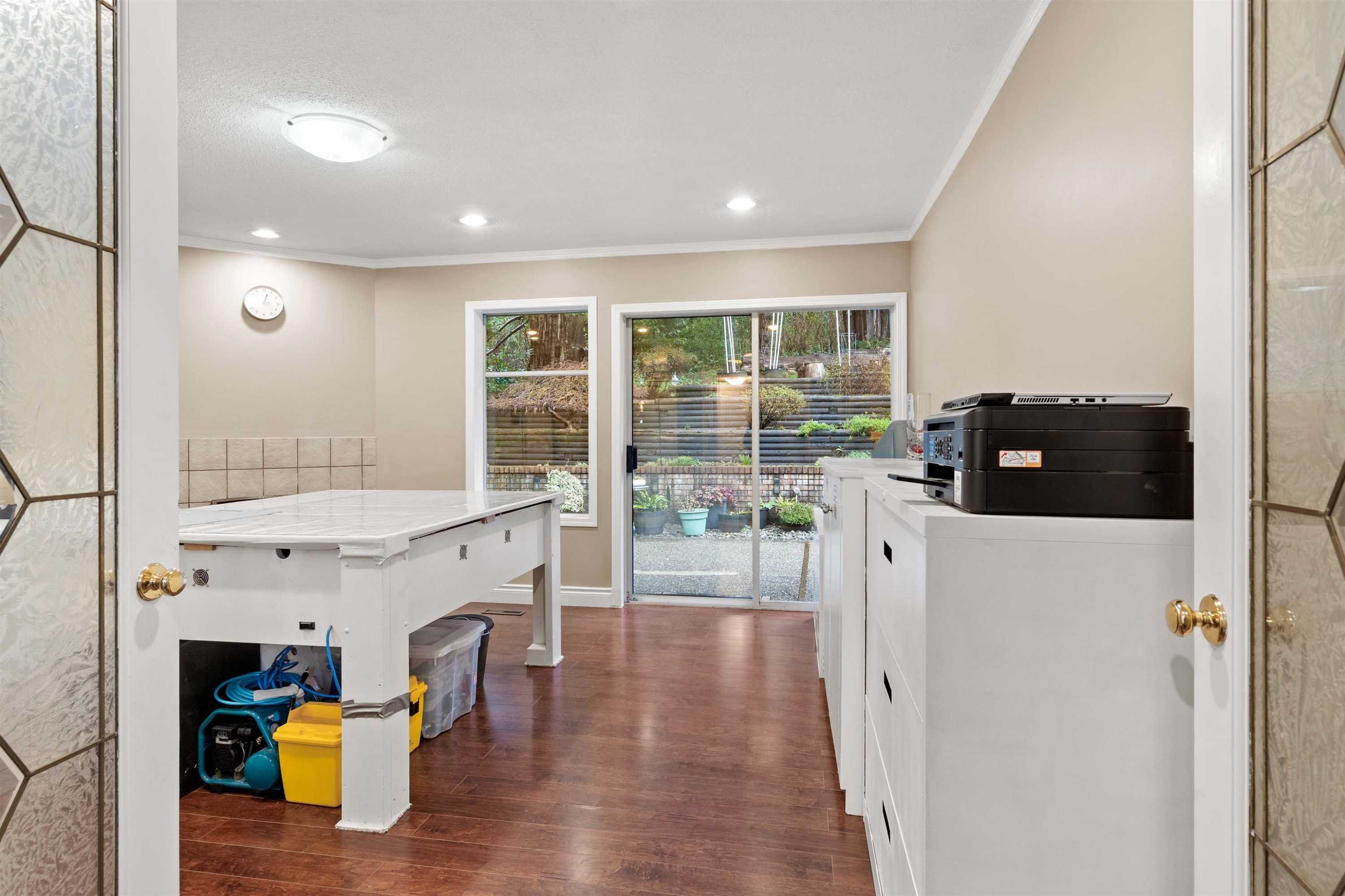 









5102


219a

Street,
Langley,




BC
V3A 8P8

