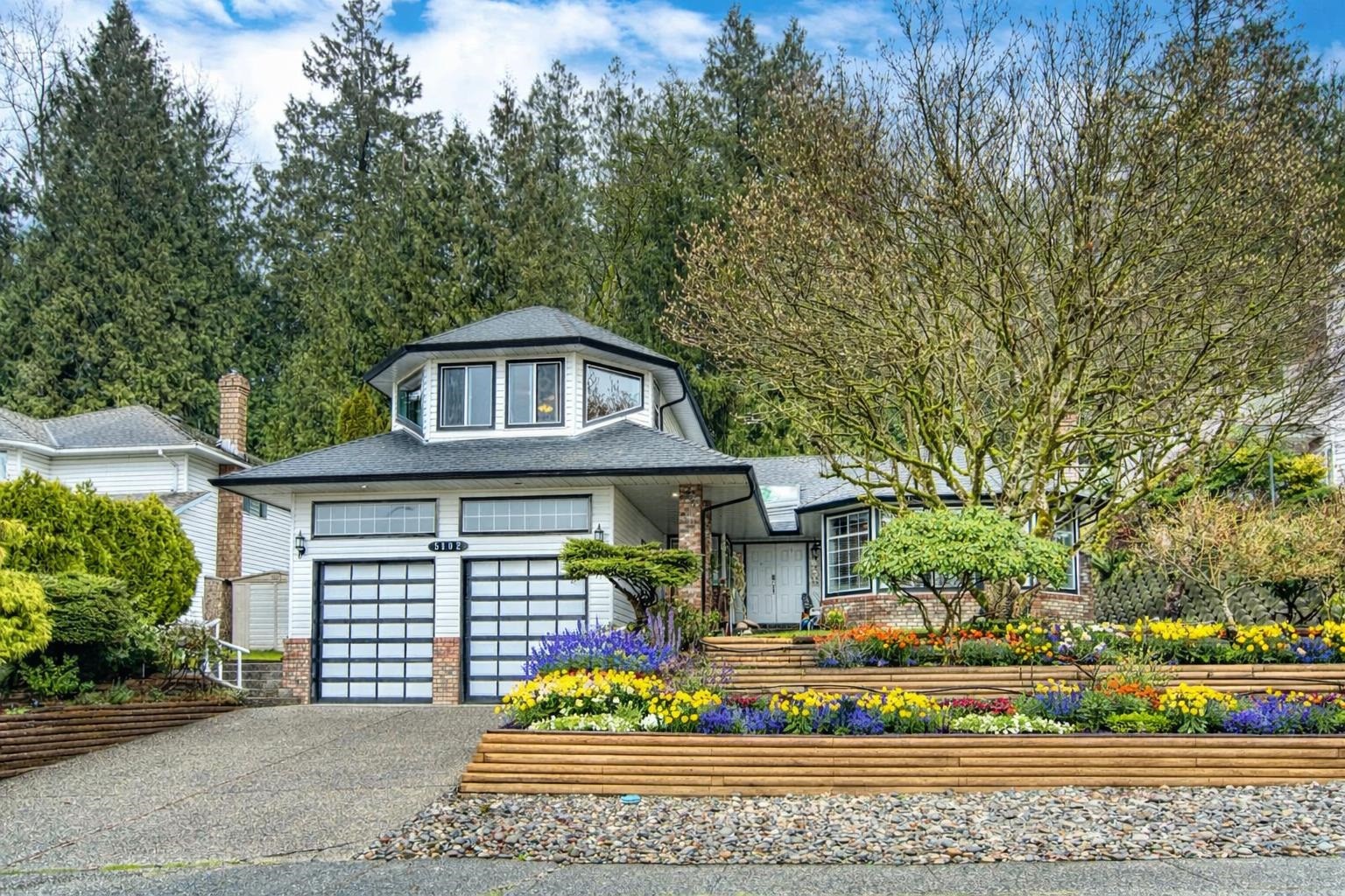









5102


219a

Street,
Langley,




BC
V3A 8P8

