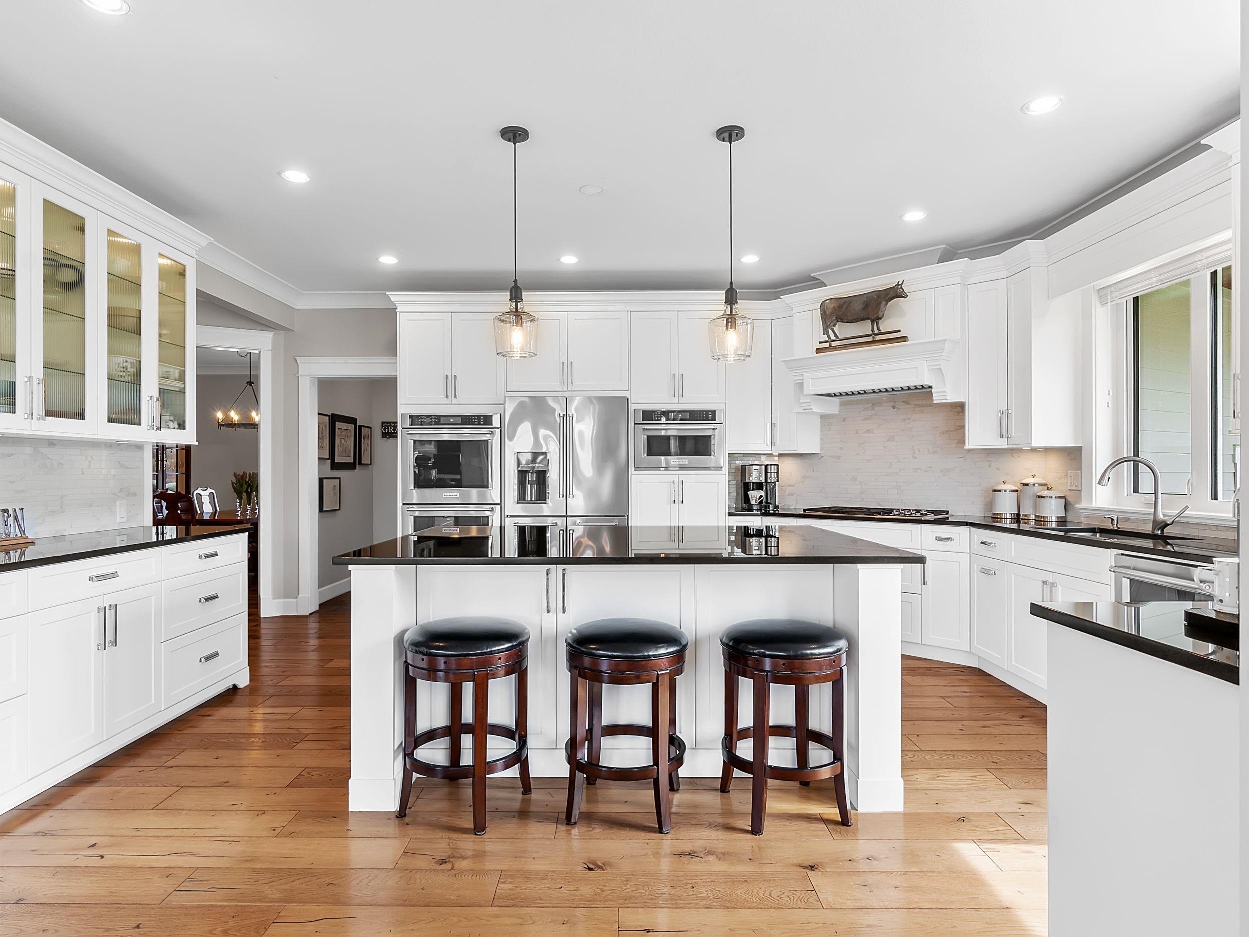 









5721


224

Street,
Langley,




BC
V2Y 2M1

