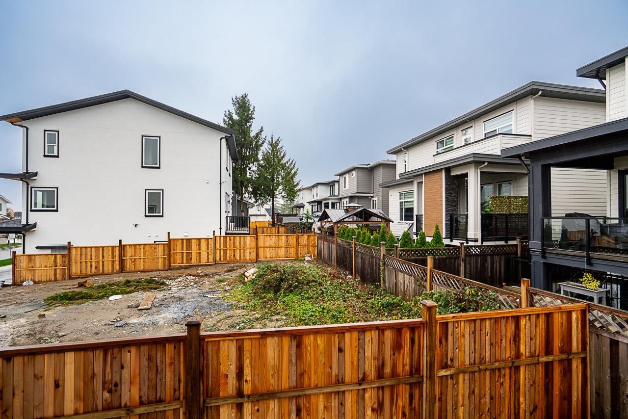 









16649


18a

Avenue, 101,
Surrey,




BC
V3Z 9X5

