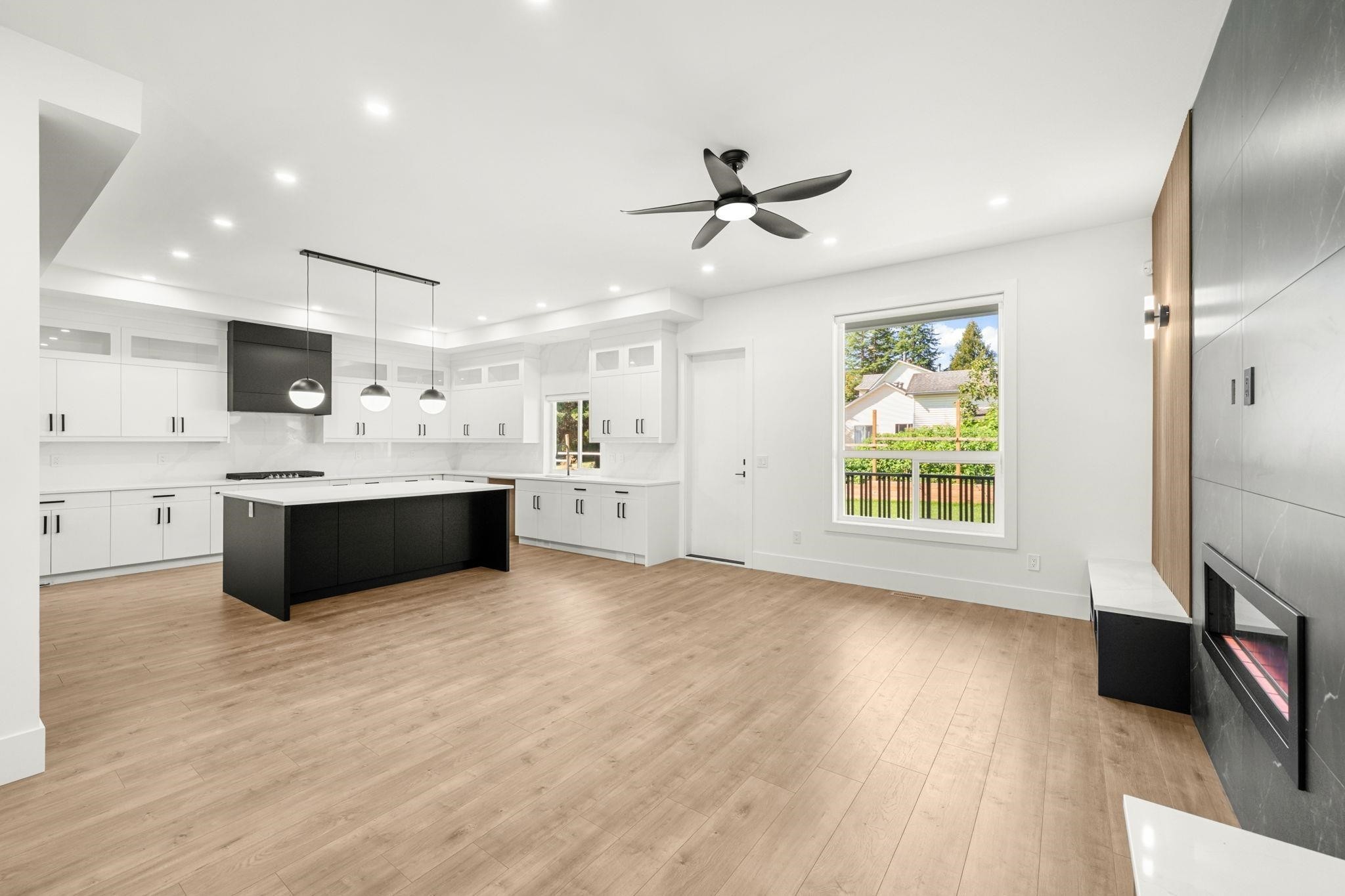 









6821


205

Street,
Langley,




BC
V2Y 3C8

