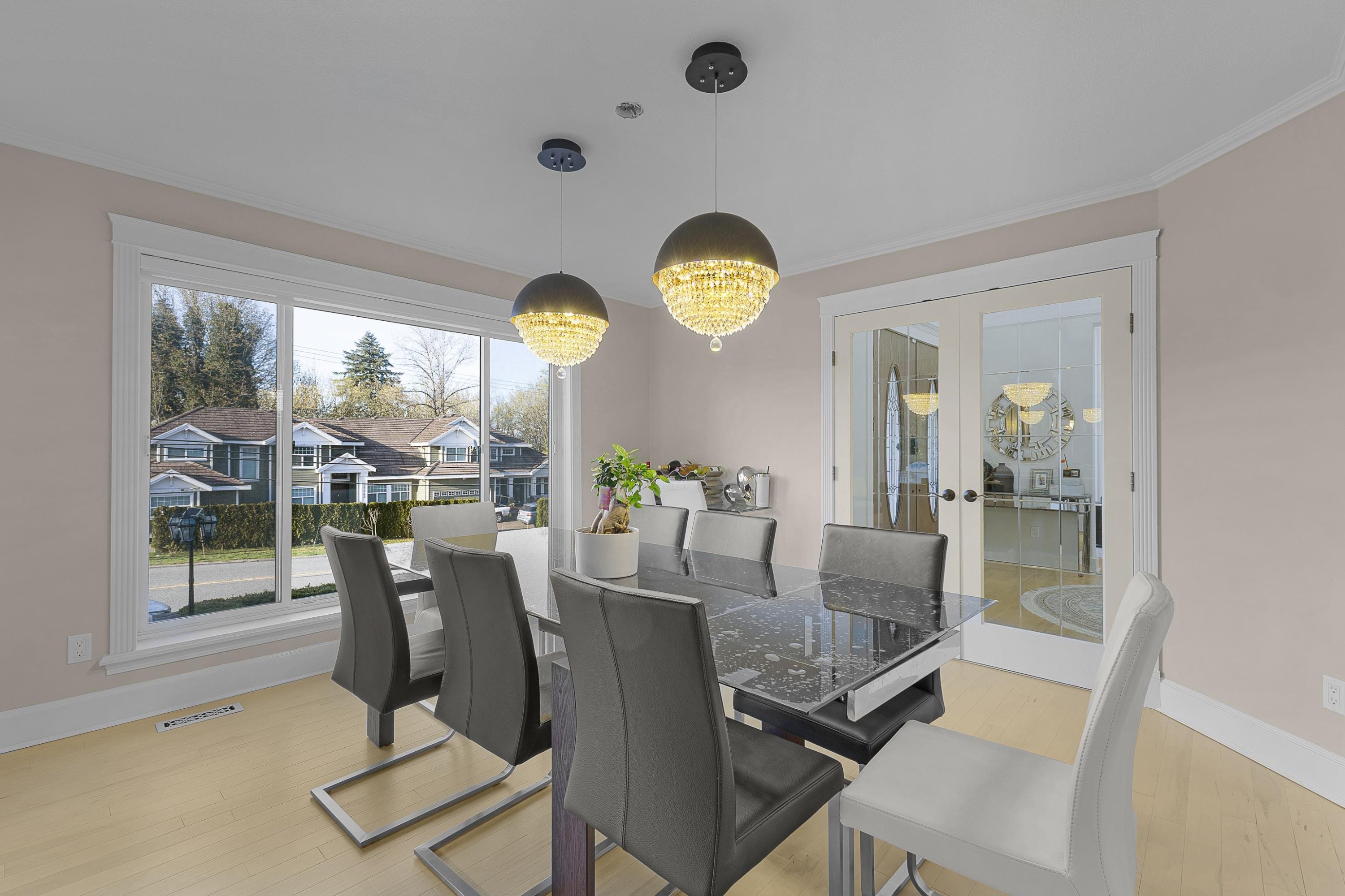 









17148


104

Avenue,
Surrey,




BC
V4N 4R6

