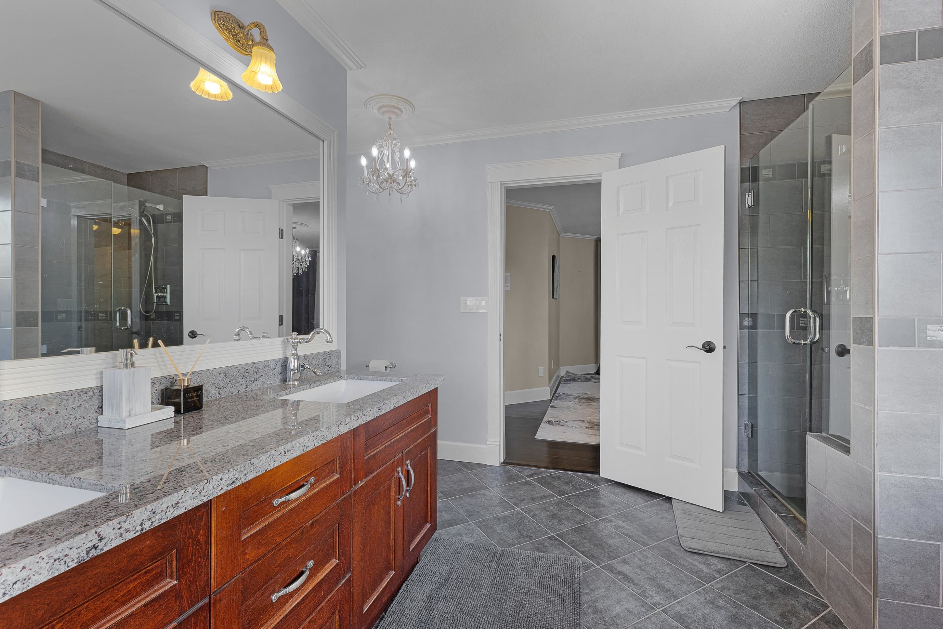 









17148


104

Avenue,
Surrey,




BC
V4N 4R6

